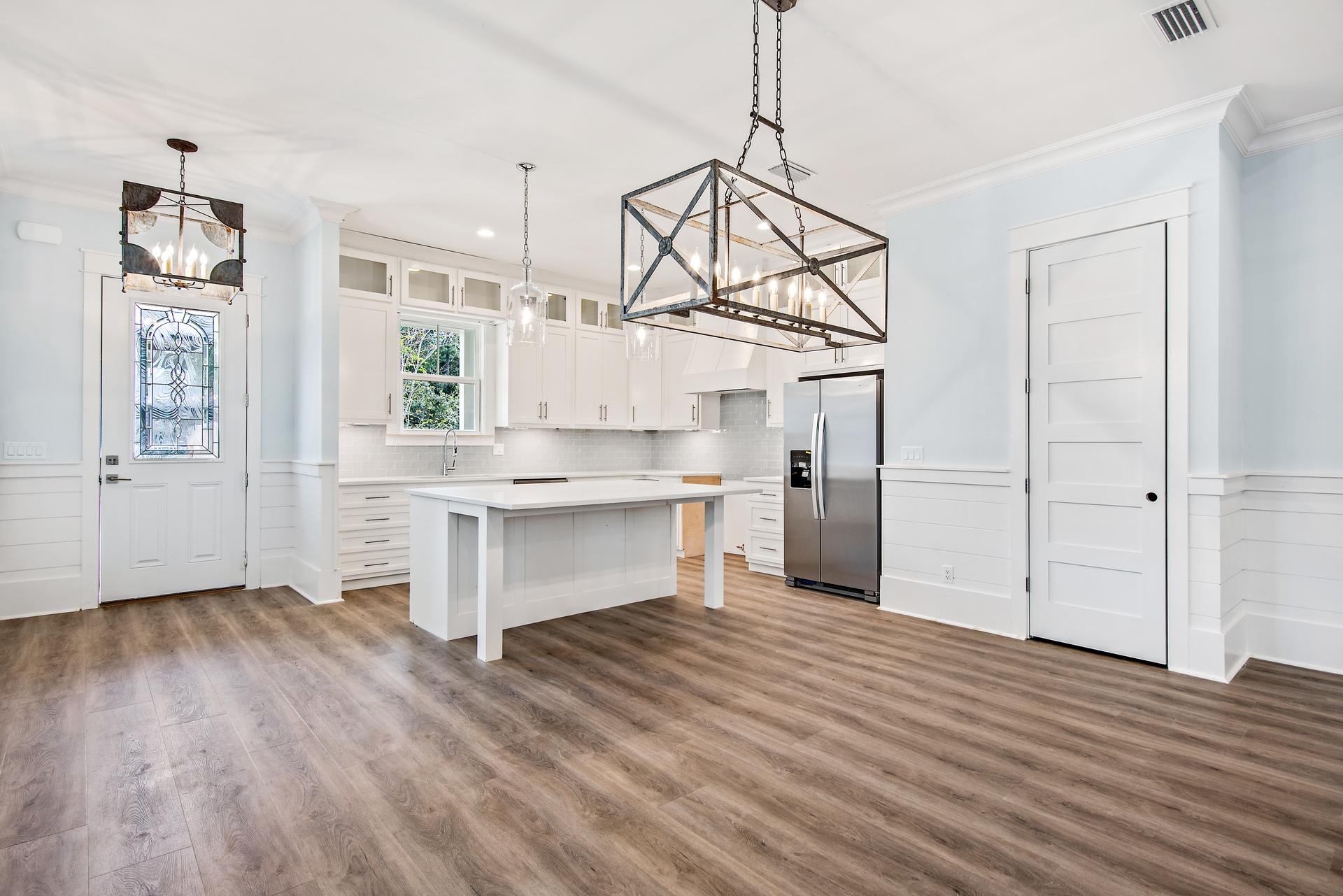 MAGNOLIA BEACH - Residential