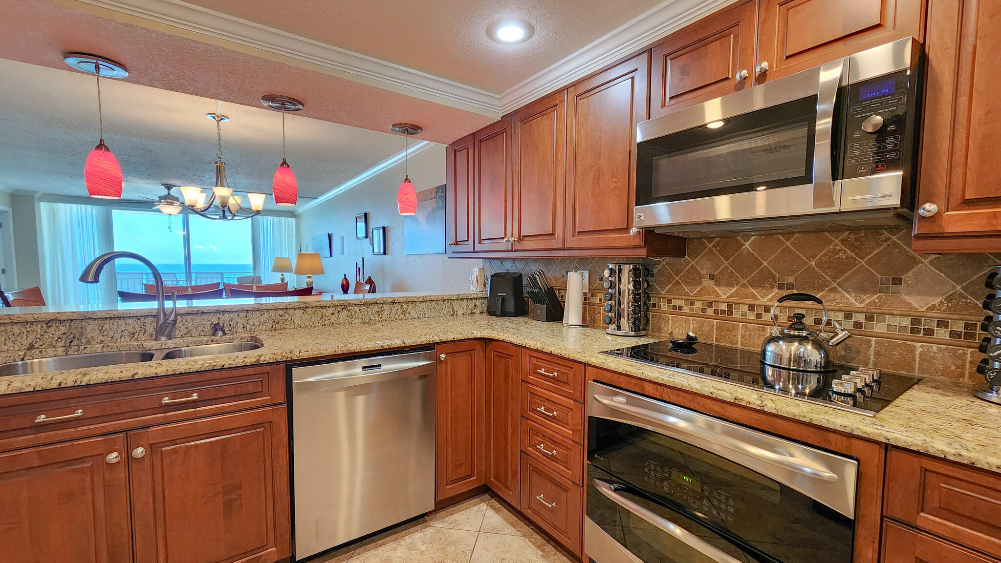 BREAKERS OF FWB PH 1 - Residential