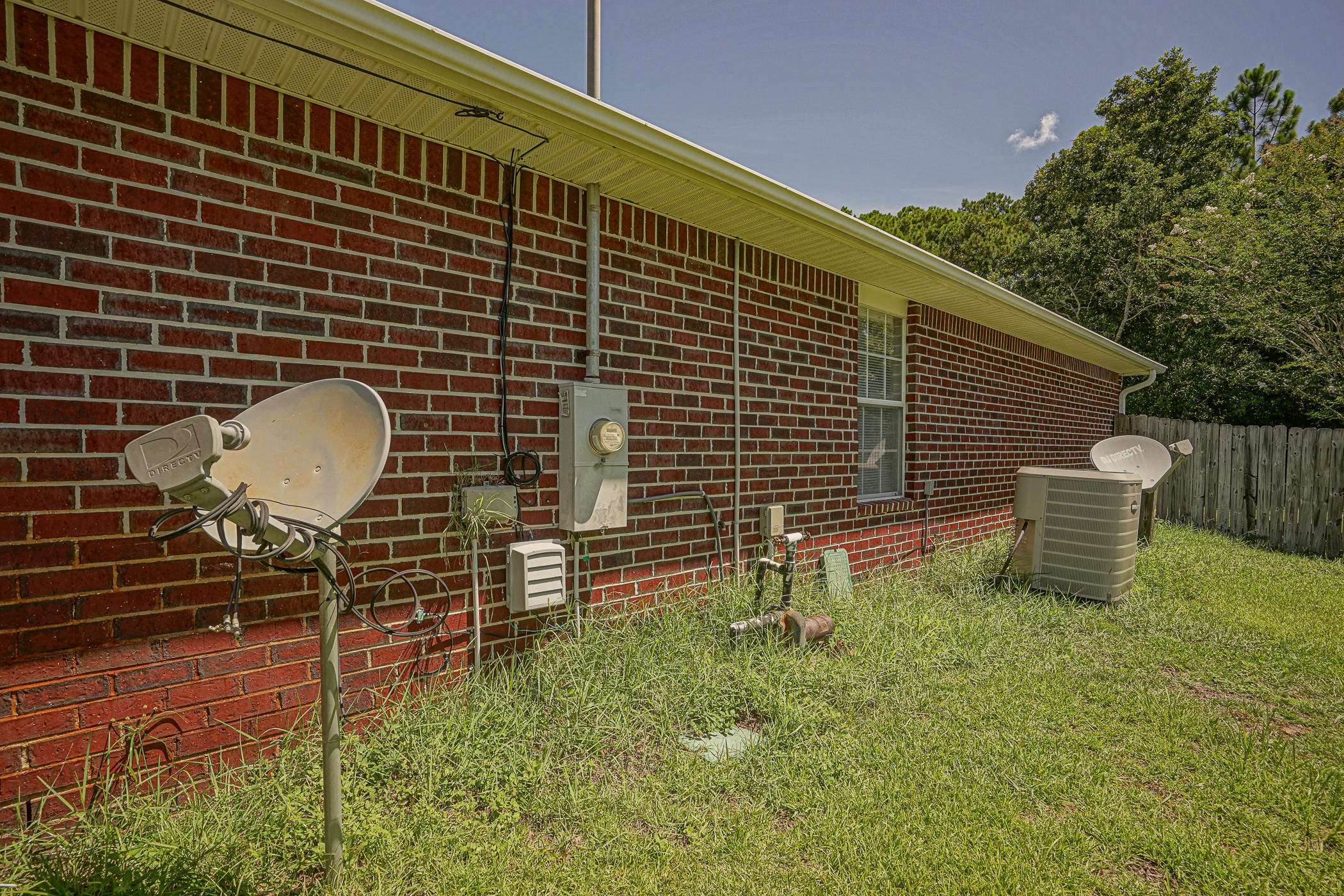 Country Breeze East - Residential