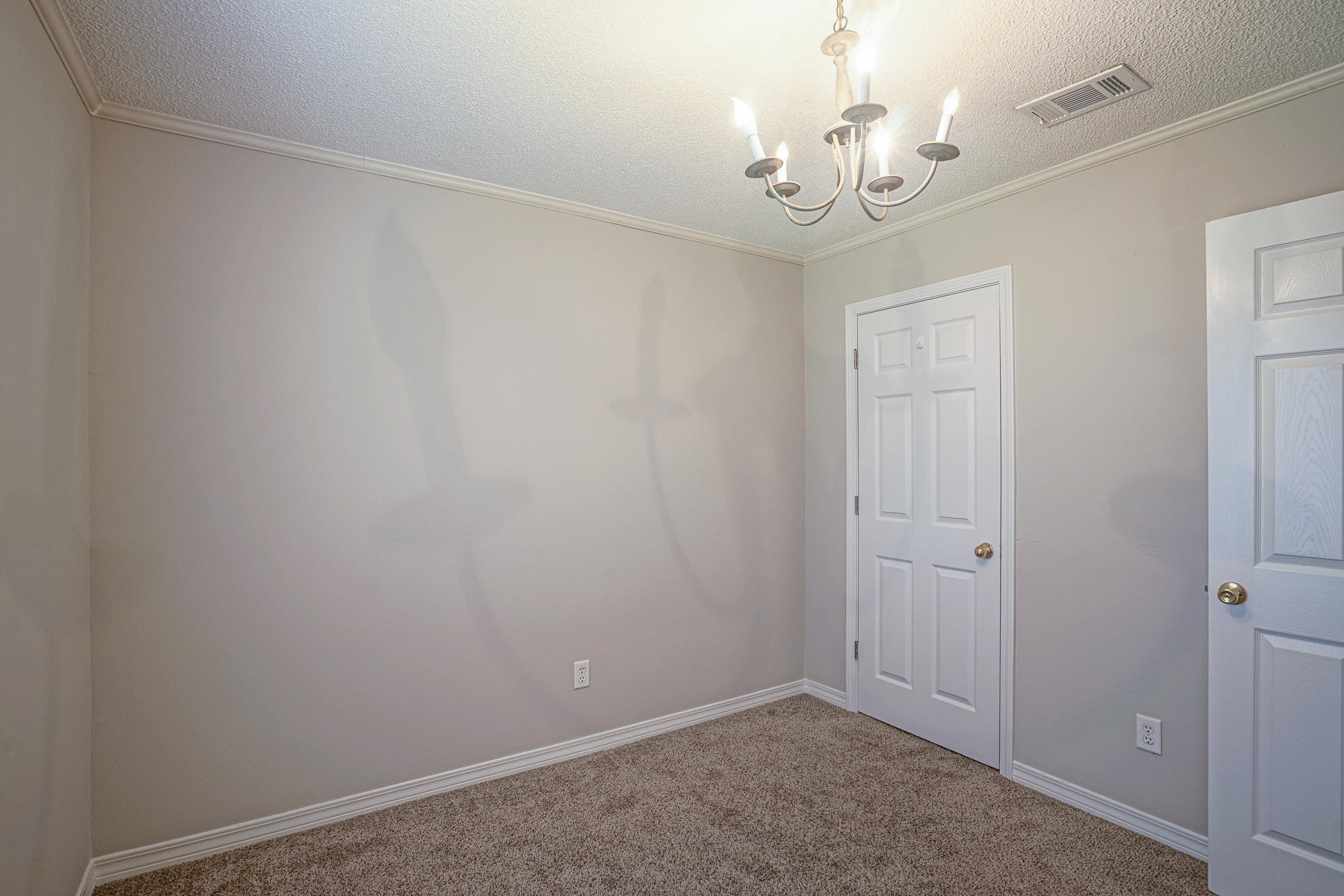 Country Breeze East - Residential