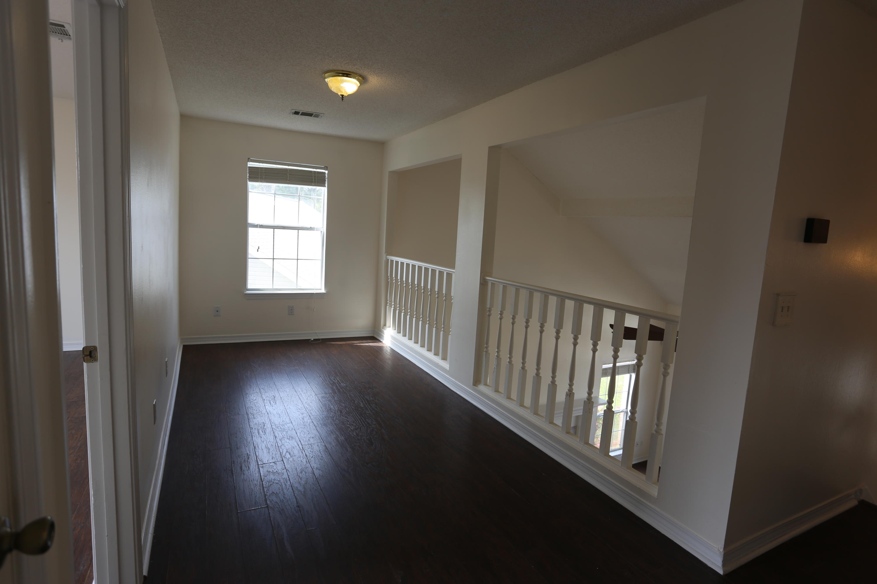 HARBOR BREEZE - Residential Lease