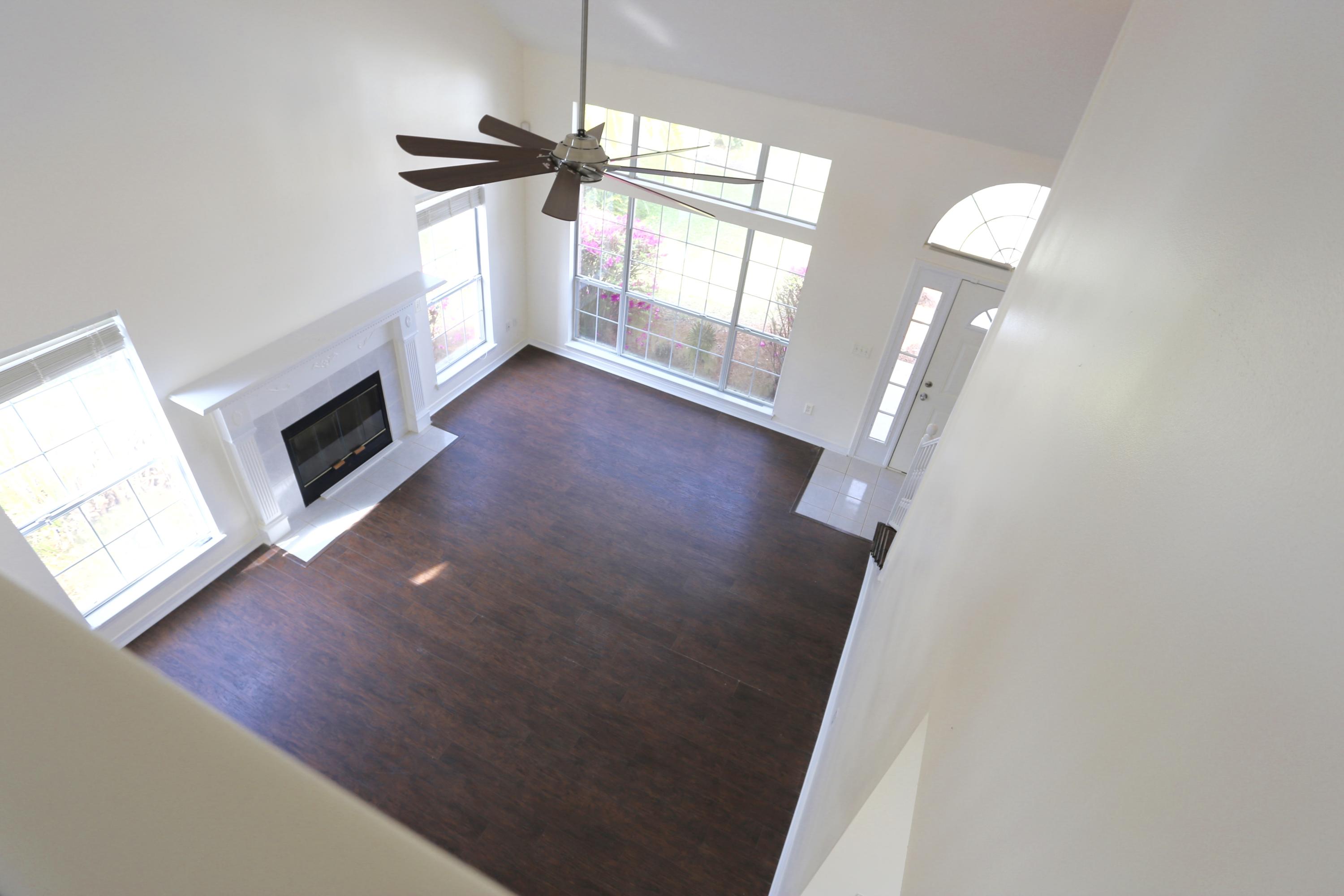 HARBOR BREEZE - Residential Lease