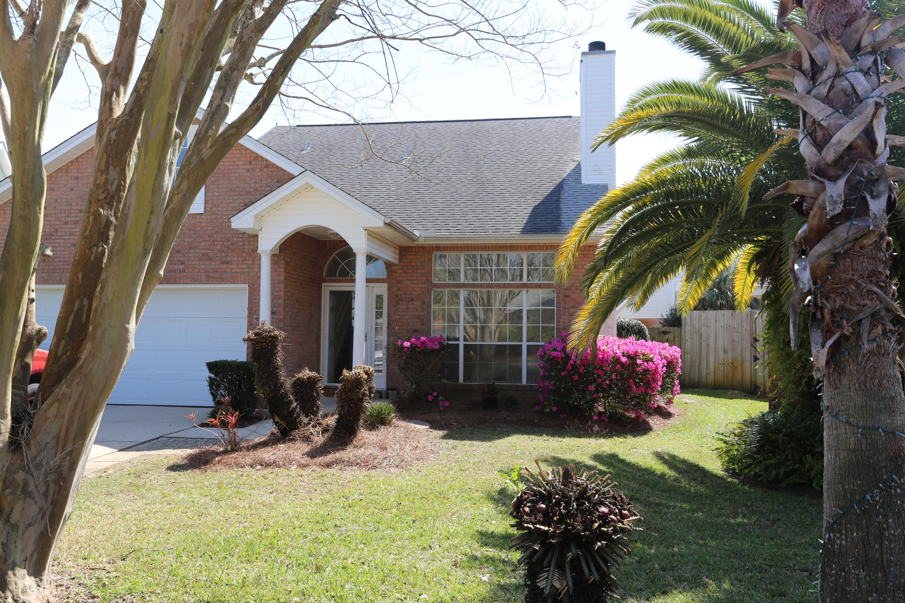 HARBOR BREEZE - Residential Lease