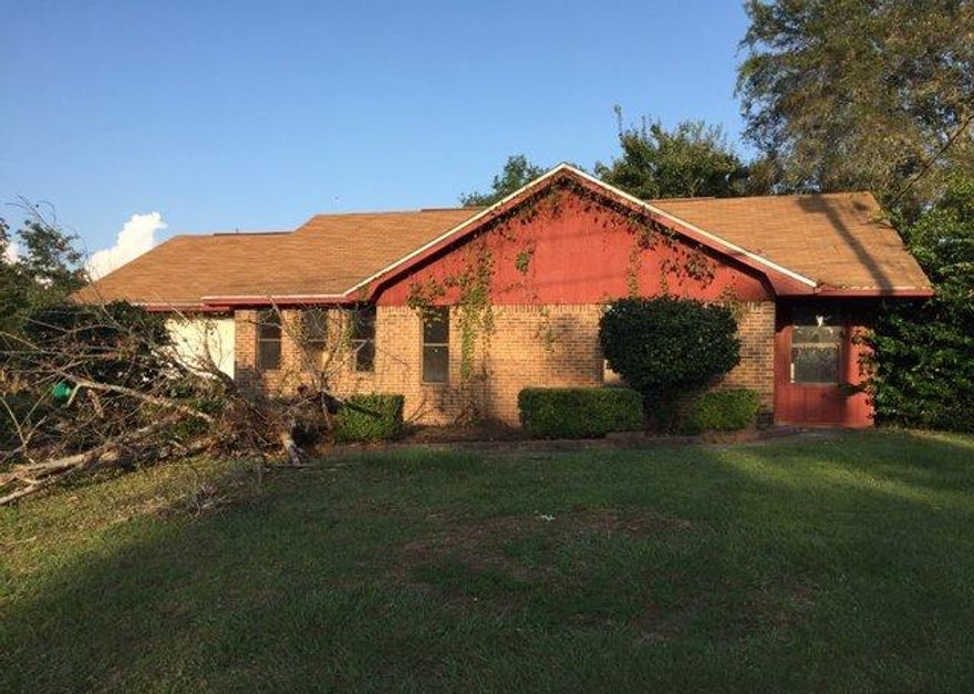 REO ~ All Brick Home w/ Lots of Potential!This 3 Bd / 2 Ba home offers easy maintenance with a brick exterior. The large back yard offers plenty of space & privacy. The interior of the home has an open floor plan as well as a Sun Room off the kitchen. Prior to seller receipt & approval of the full title package from foreclosure, title to the Property will be conveyed by a quit claim deed.