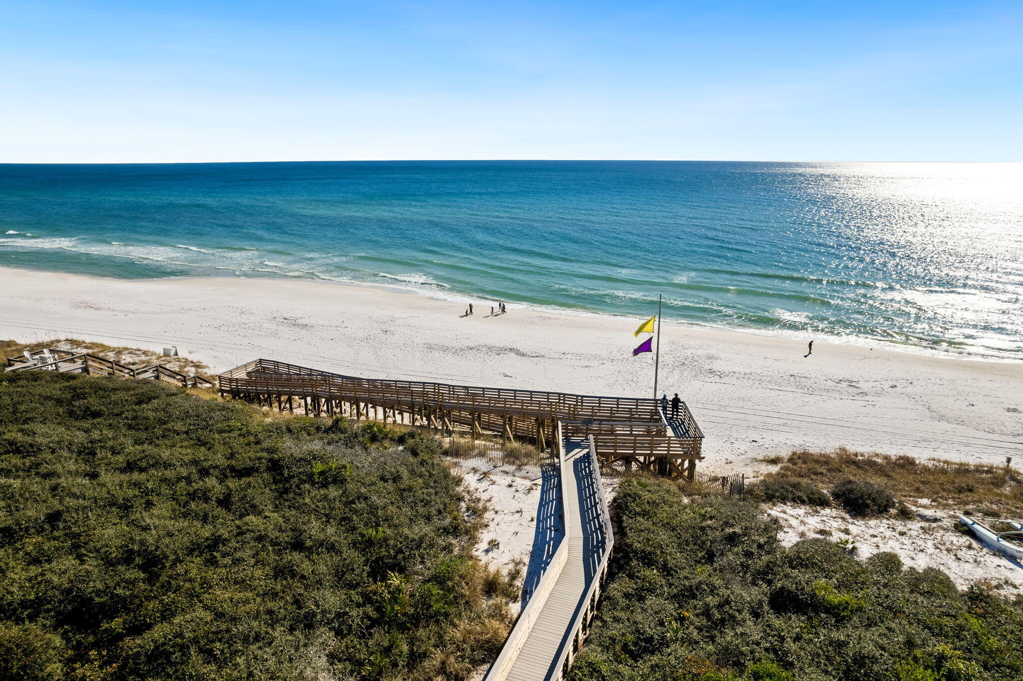 GULF SHORE MANOR - Residential