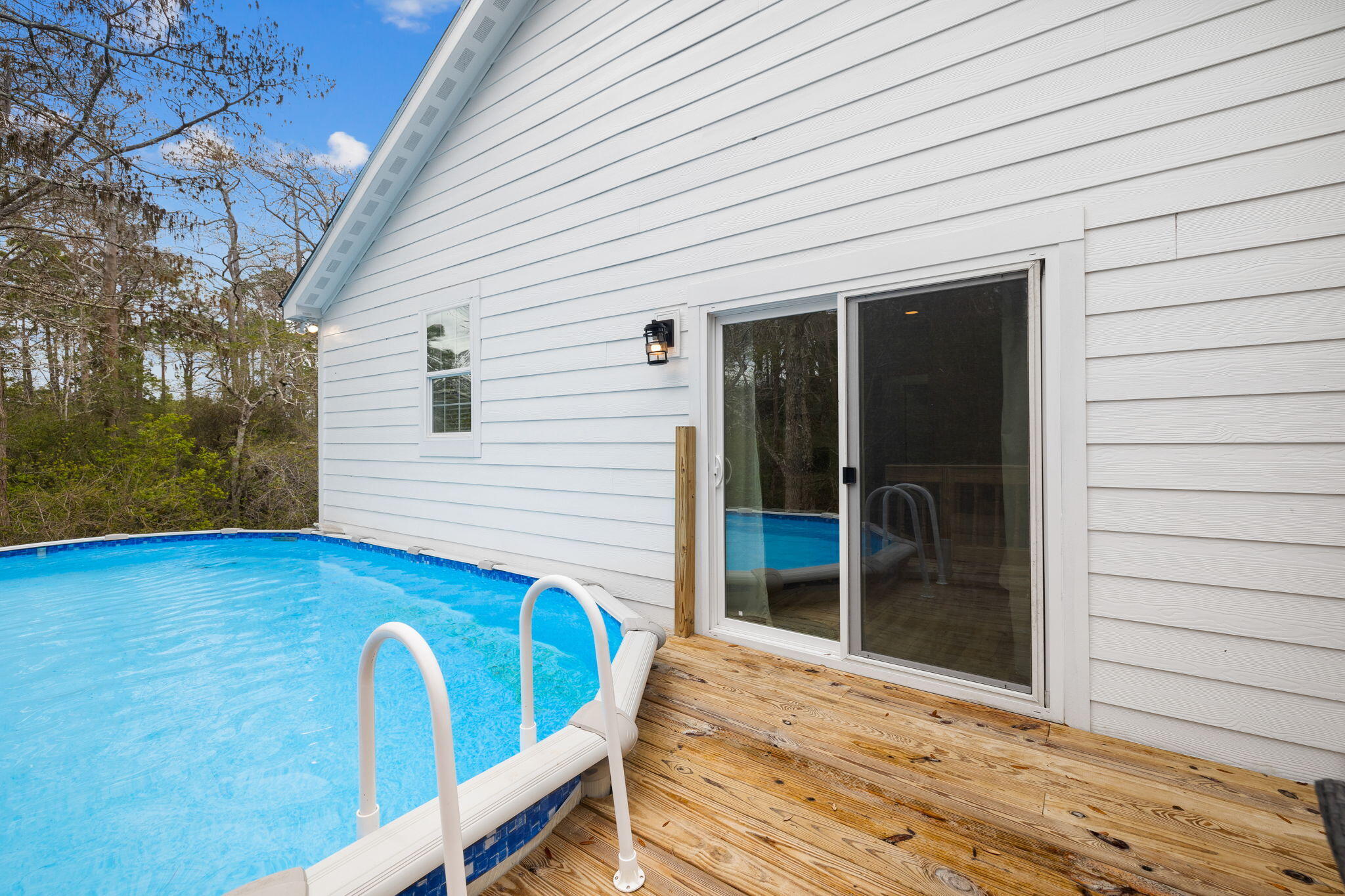 GULF SHORE MANOR - Residential