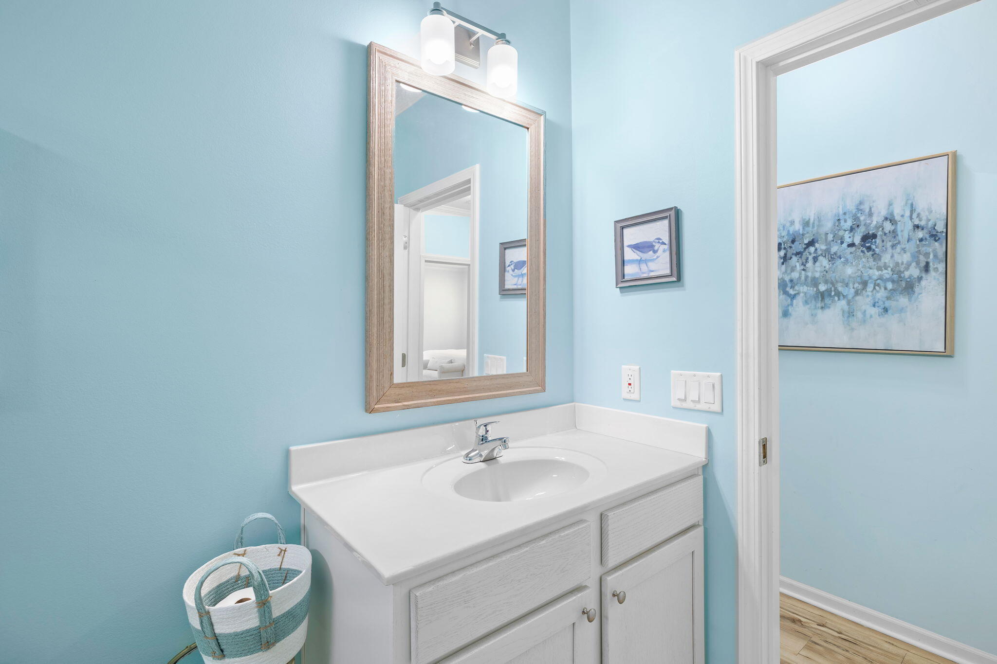 GULF SHORE MANOR - Residential