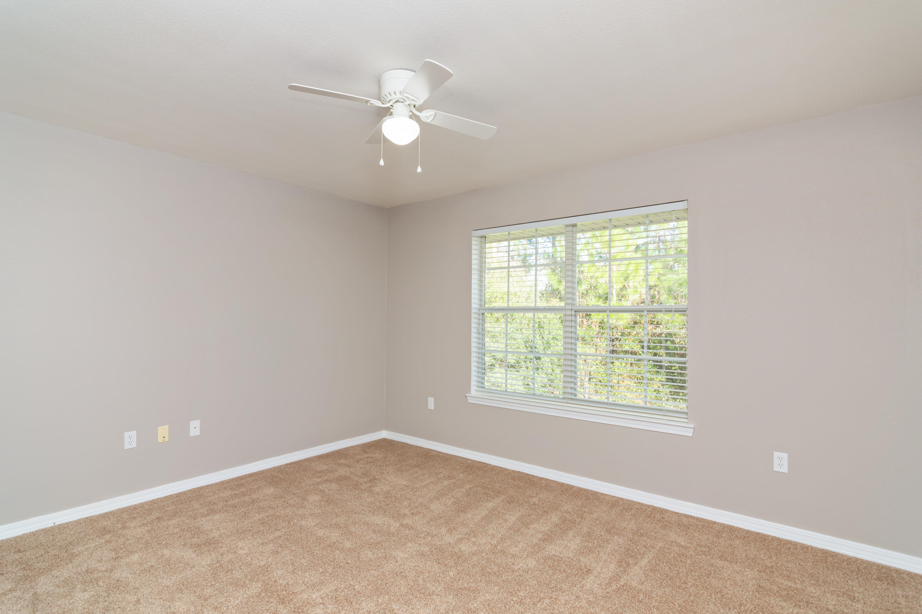 ALICIA PLACE - Residential