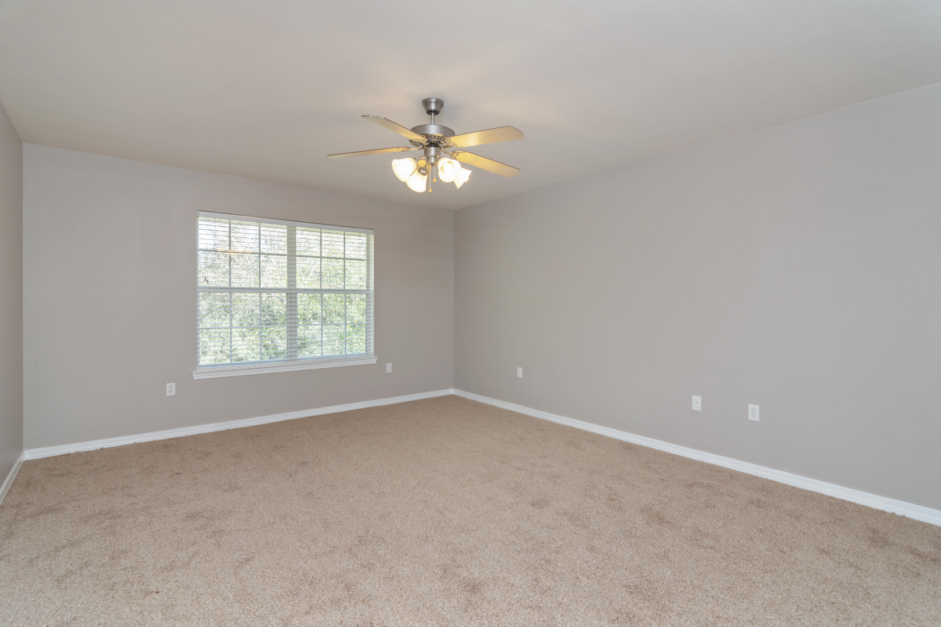 ALICIA PLACE - Residential