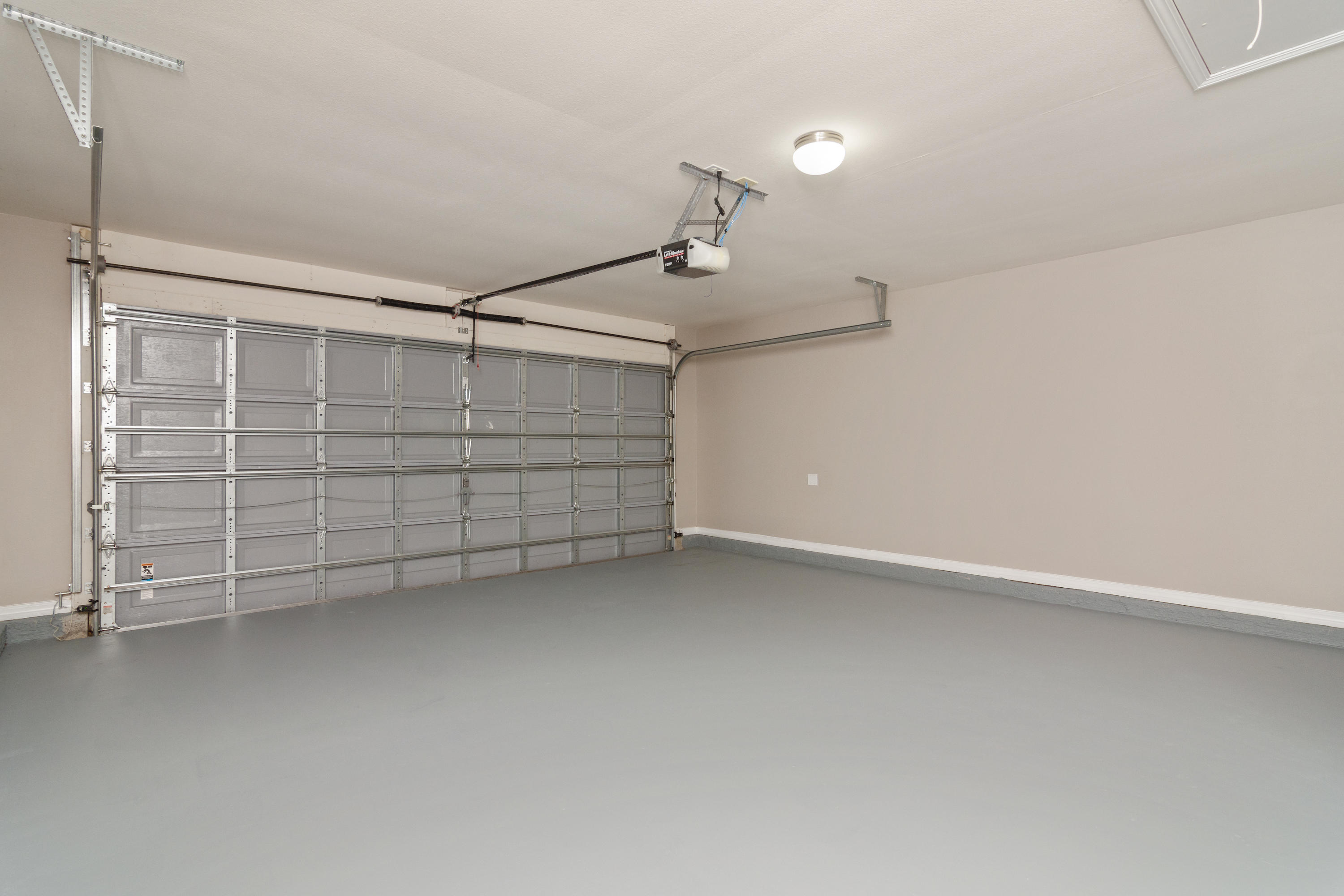 ALICIA PLACE - Residential