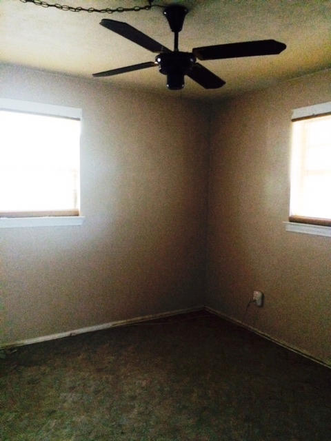 ELLIOTTS POINT 7TH ADDN - Residential