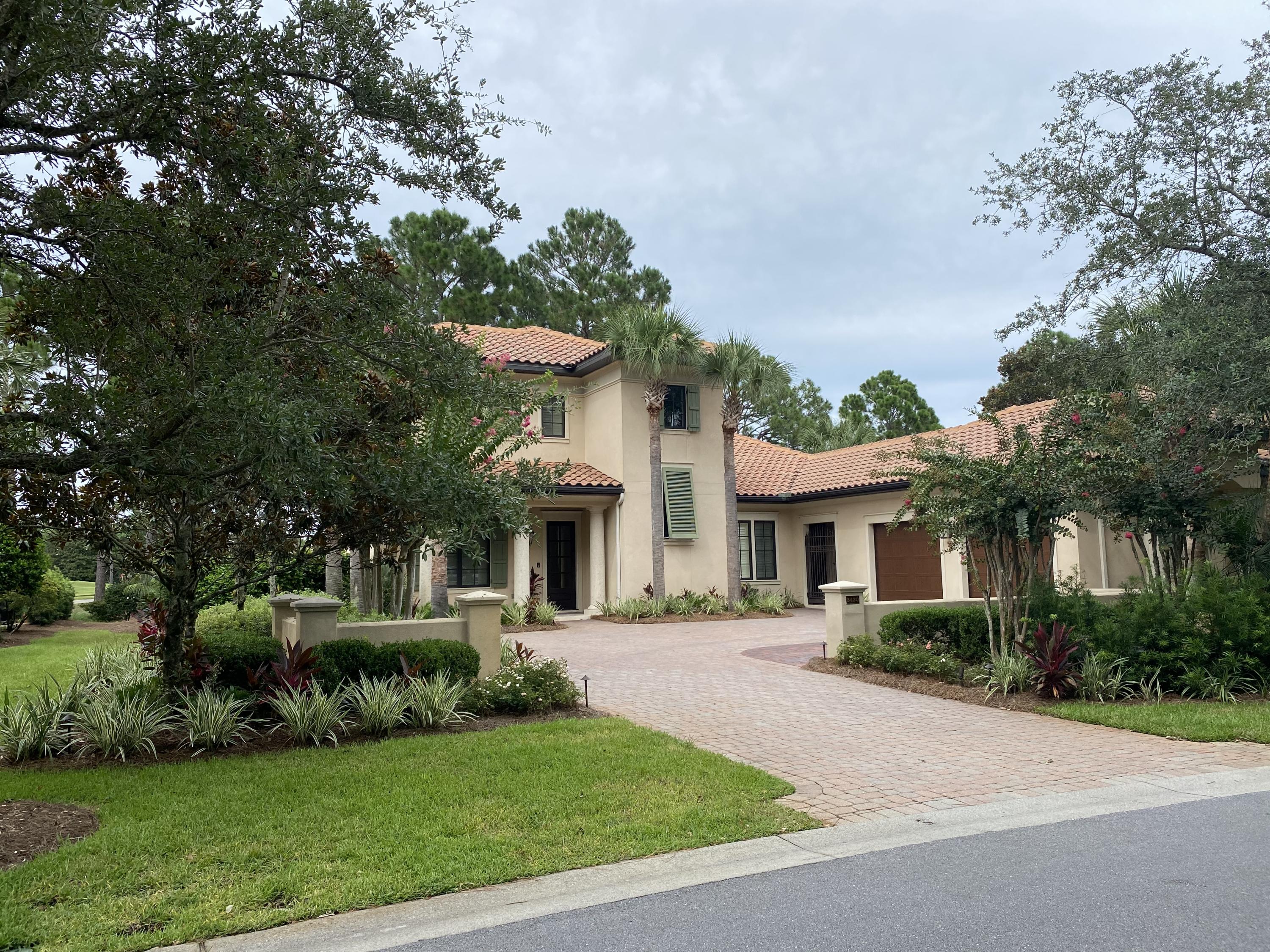 BURNT PINE - Residential