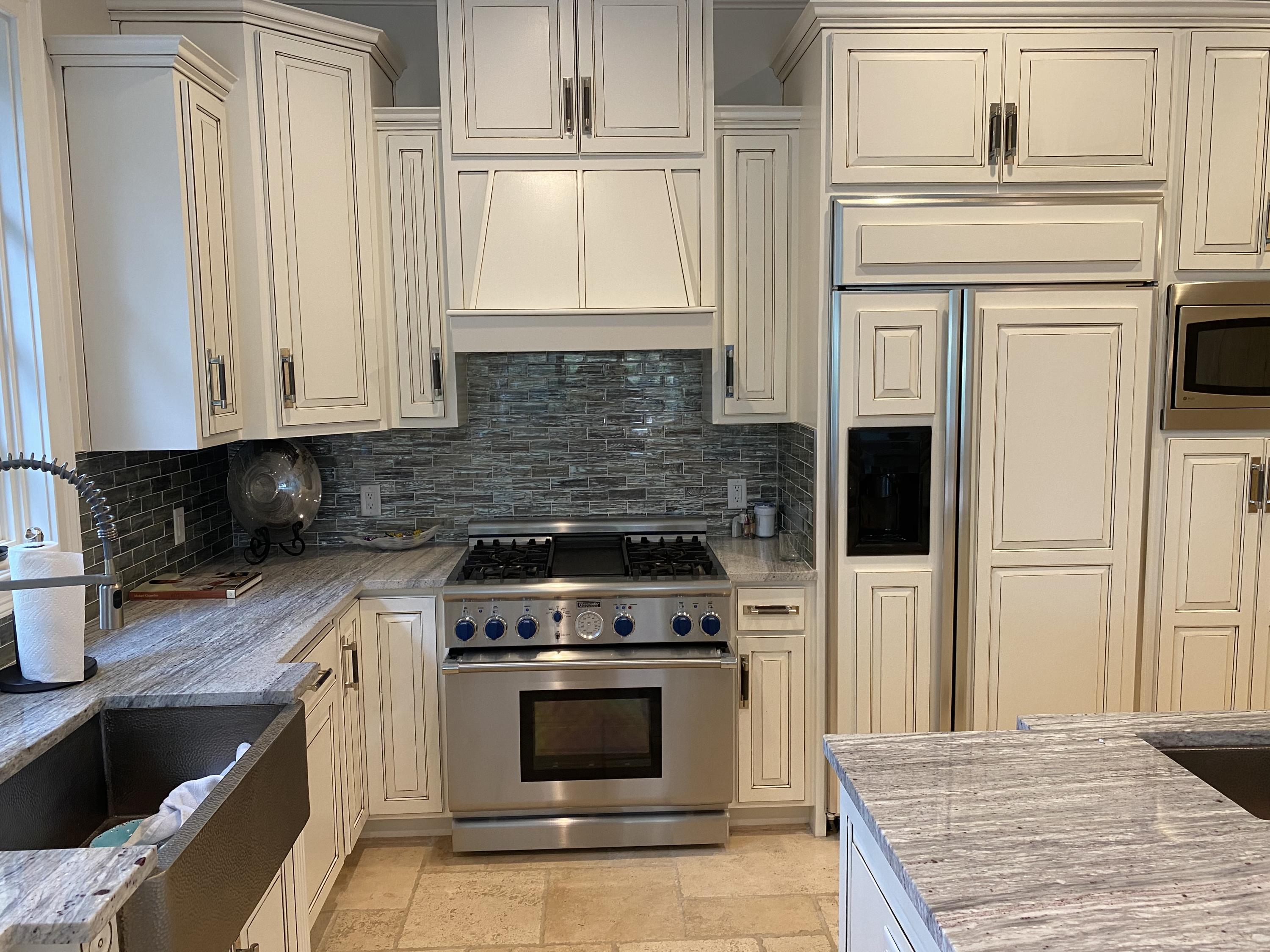 BURNT PINE - Residential