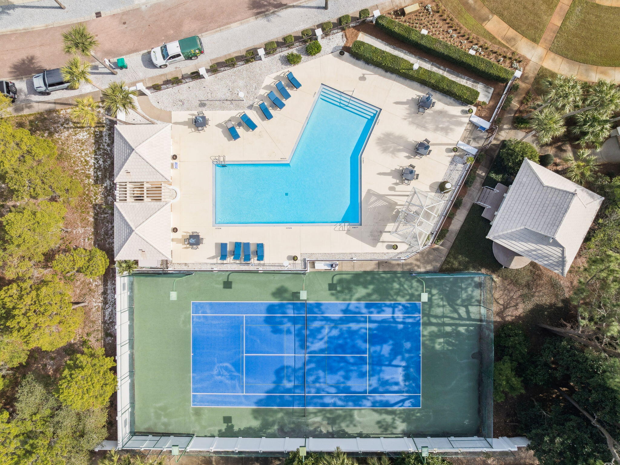 THE VILLAGE OF WHITE CLIFFS - Residential