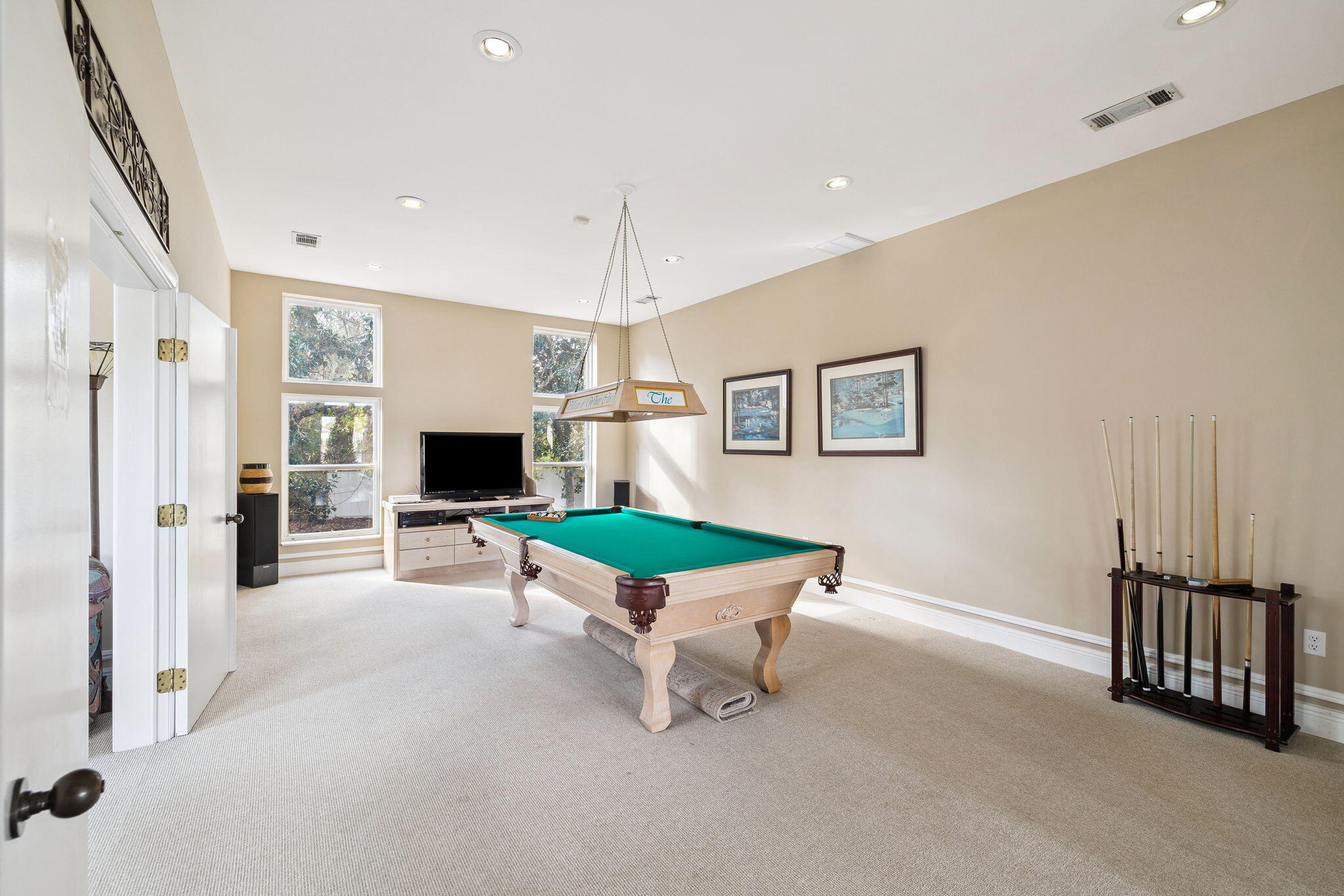 THE VILLAGE OF WHITE CLIFFS - Residential