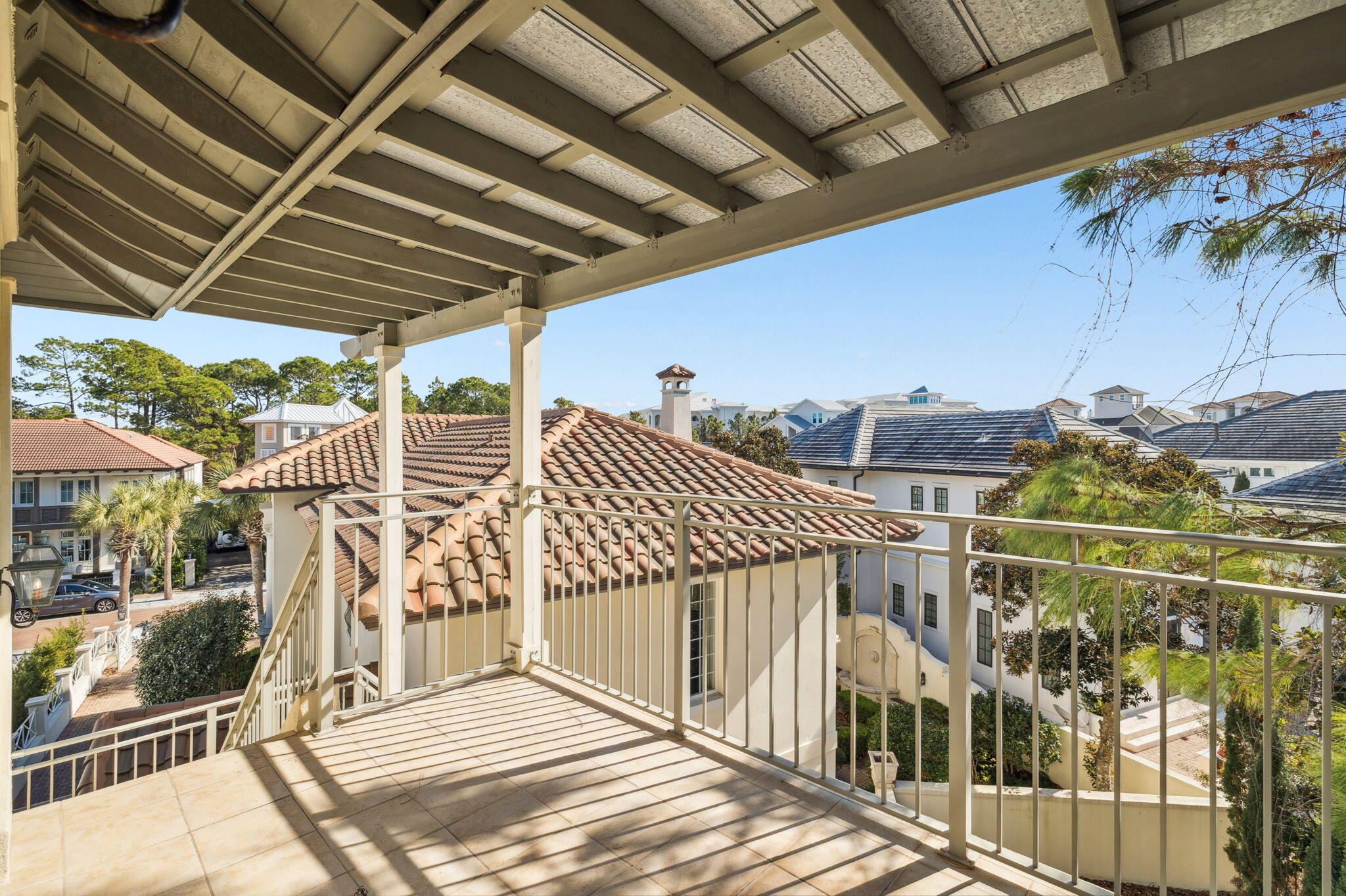 THE VILLAGE OF WHITE CLIFFS - Residential