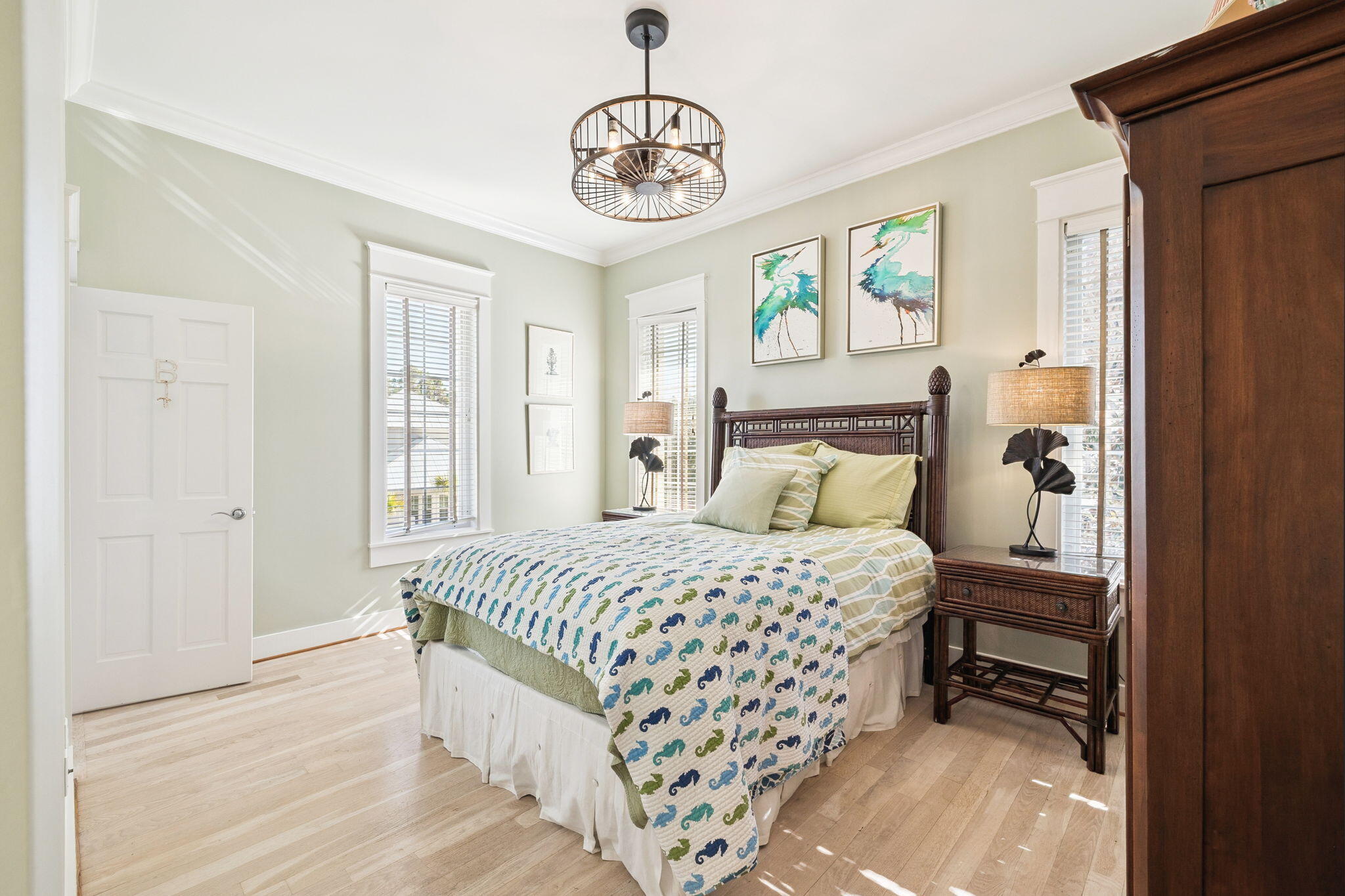 THE VILLAGE OF WHITE CLIFFS - Residential