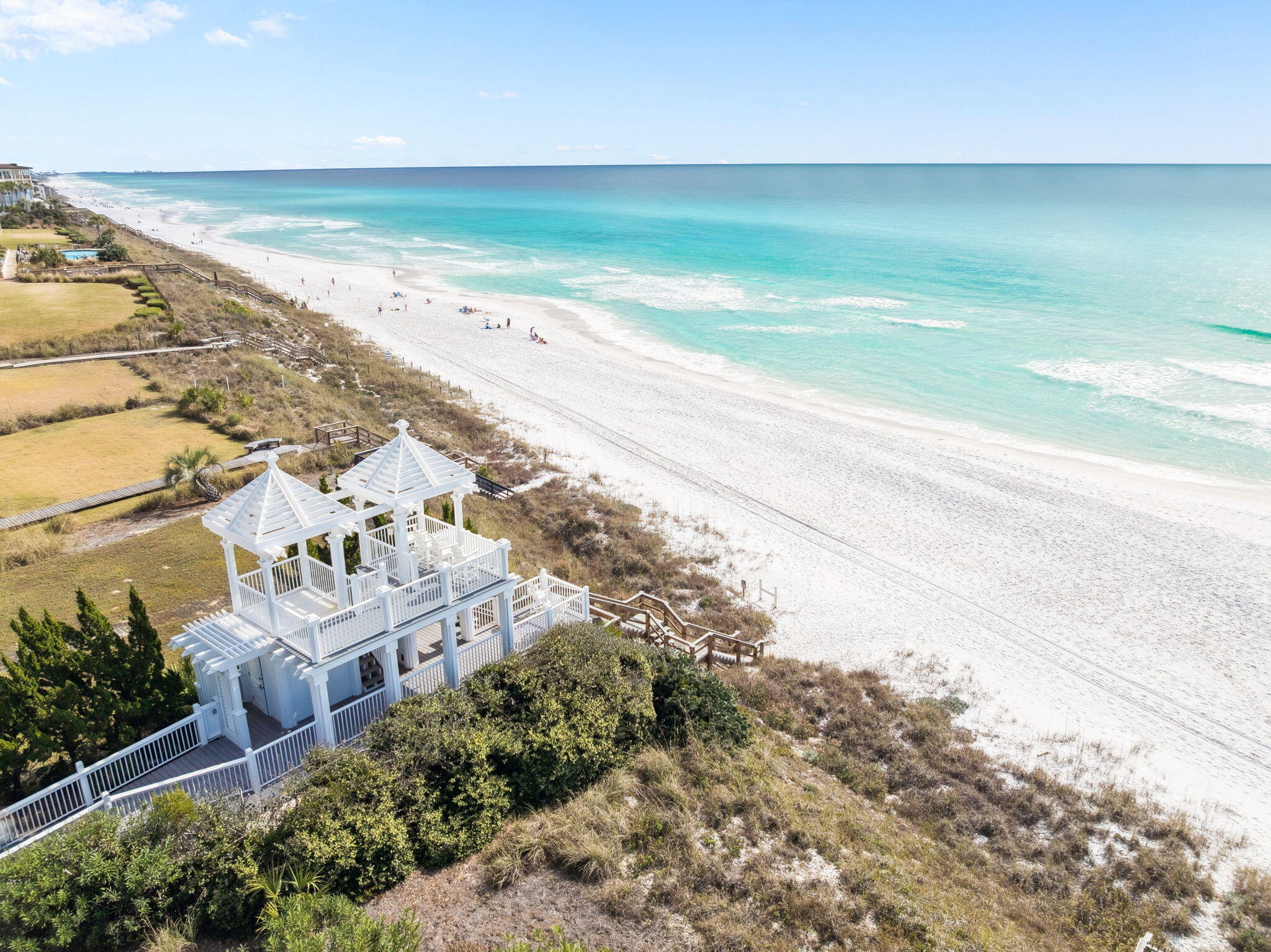 THE VILLAGE OF WHITE CLIFFS - Residential