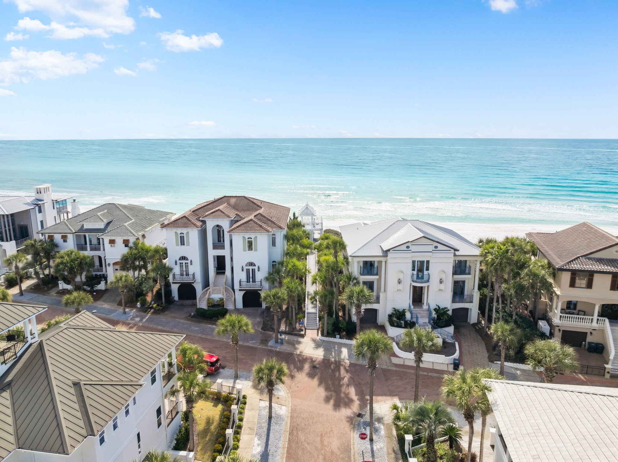 THE VILLAGE OF WHITE CLIFFS - Residential