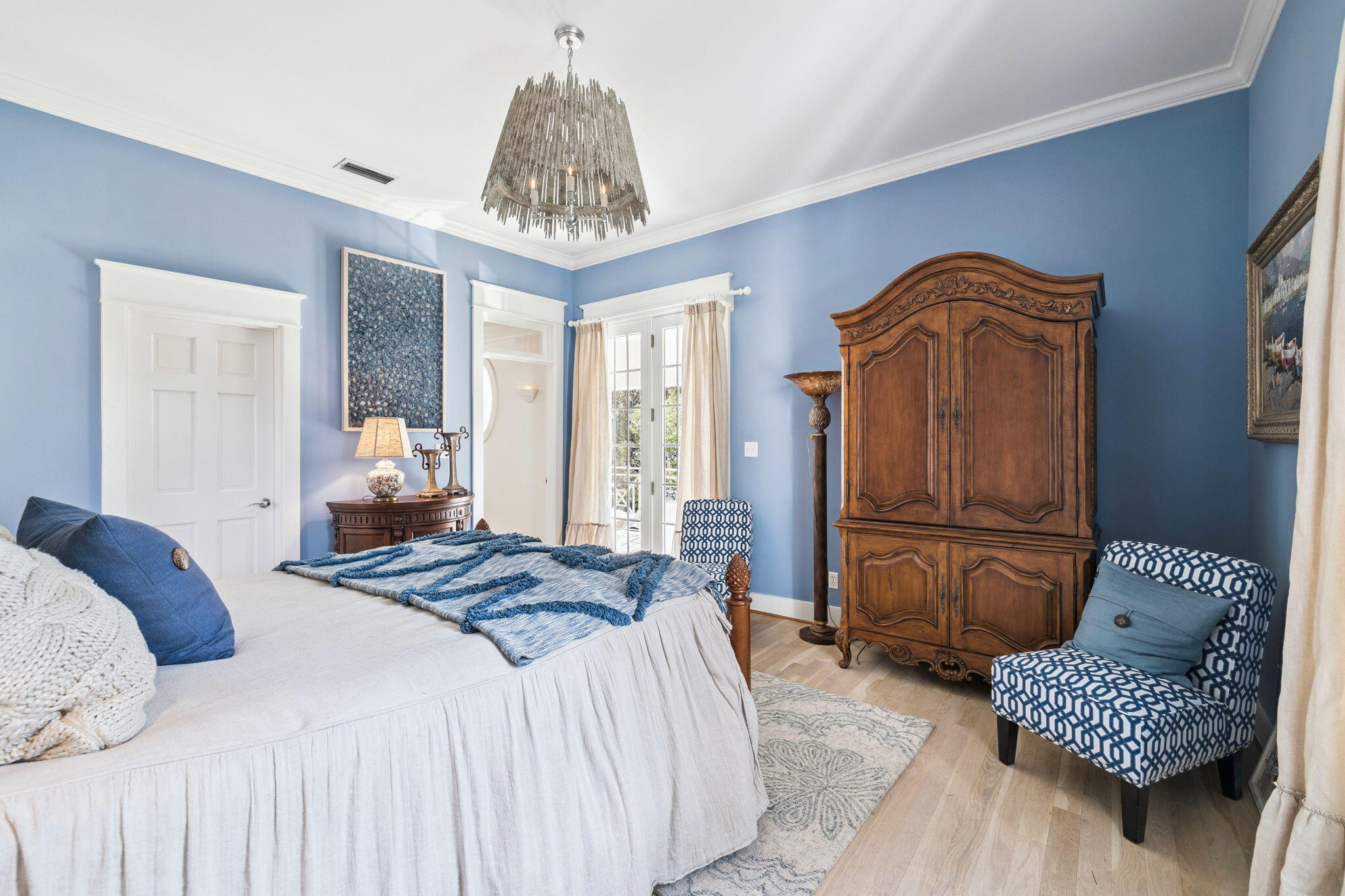 THE VILLAGE OF WHITE CLIFFS - Residential