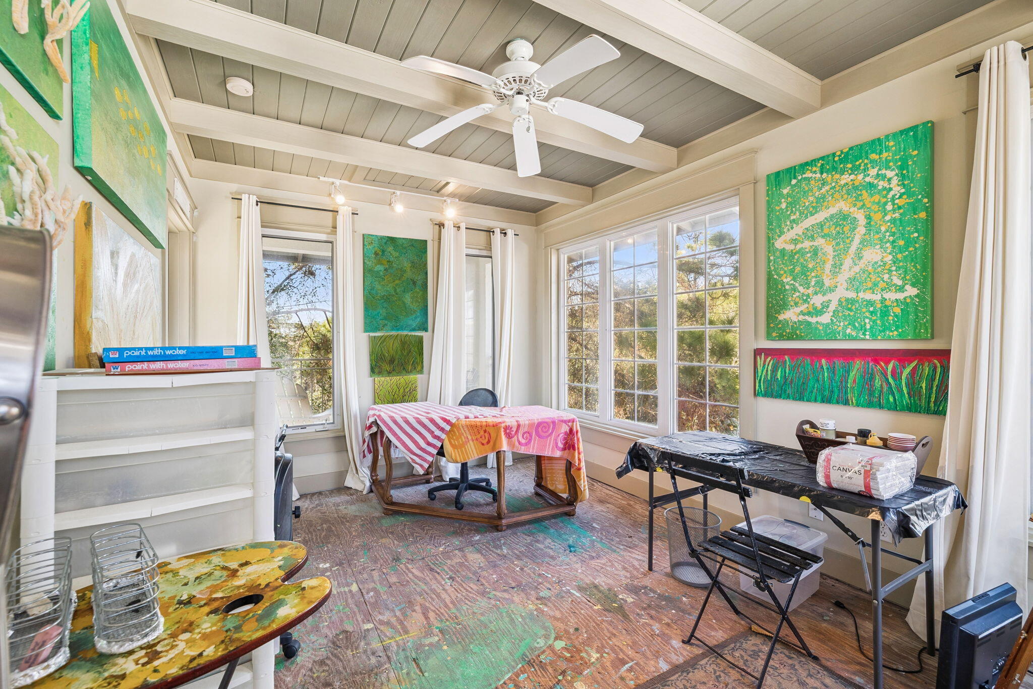 THE VILLAGE OF WHITE CLIFFS - Residential