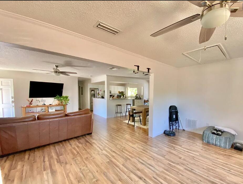 BAYOU WOODS - Residential