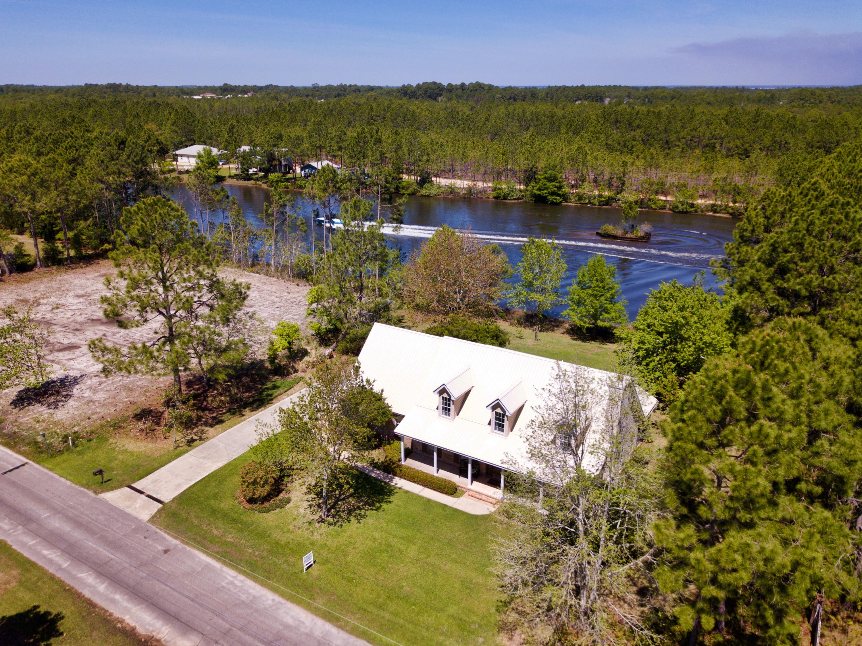 SHORTLINE LAKE ESTATES - Residential