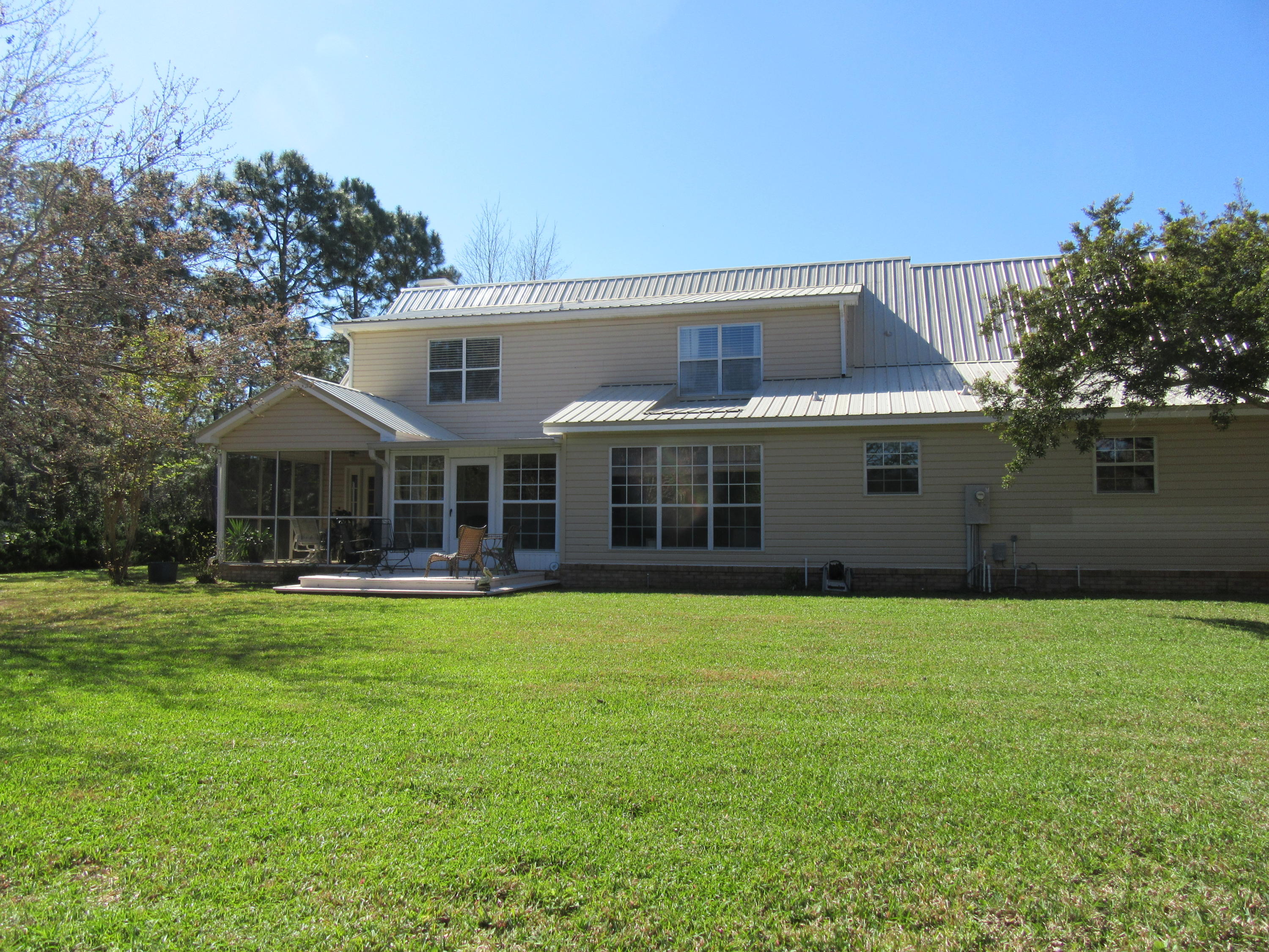 SHORTLINE LAKE ESTATES - Residential