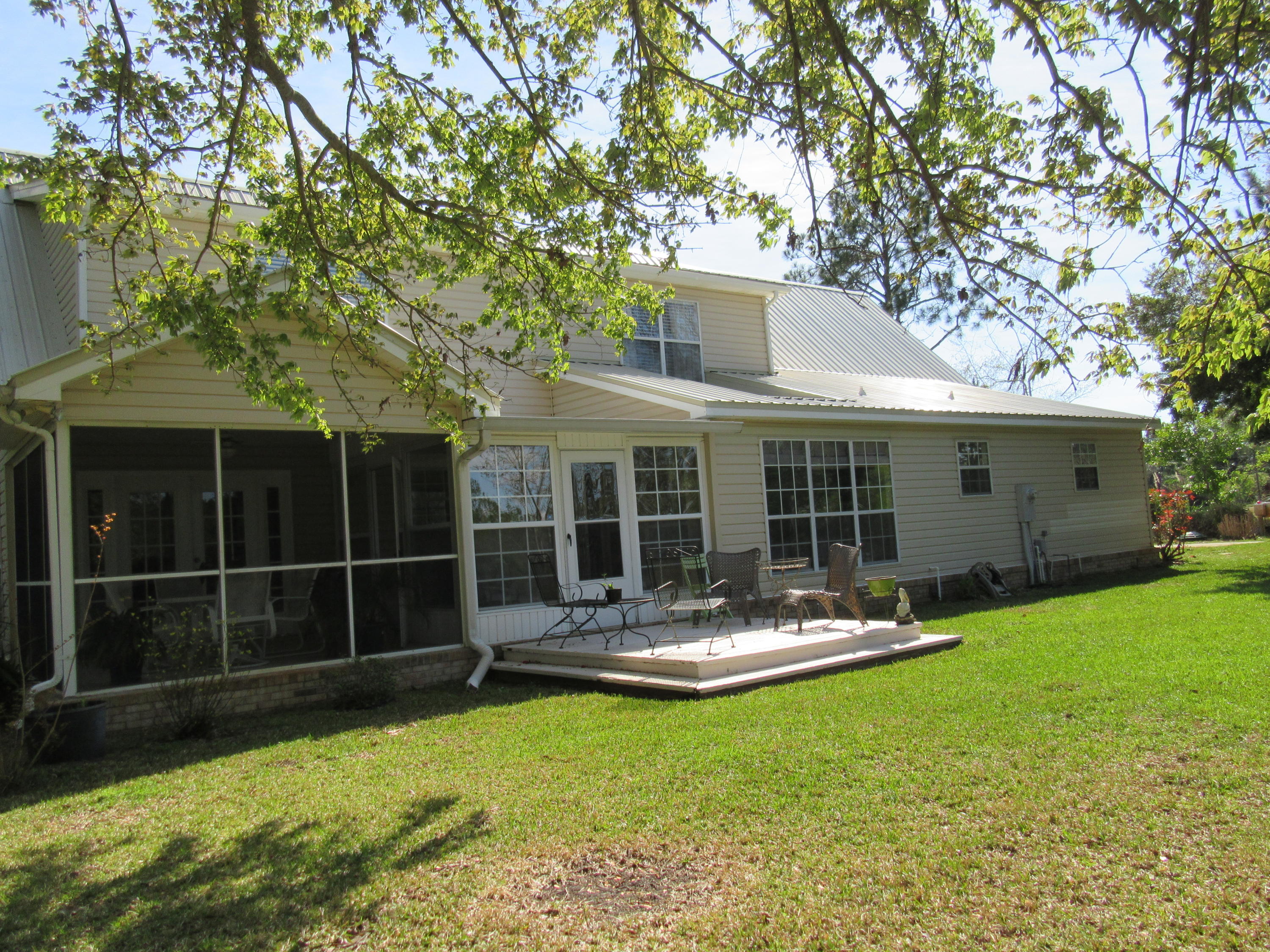 SHORTLINE LAKE ESTATES - Residential