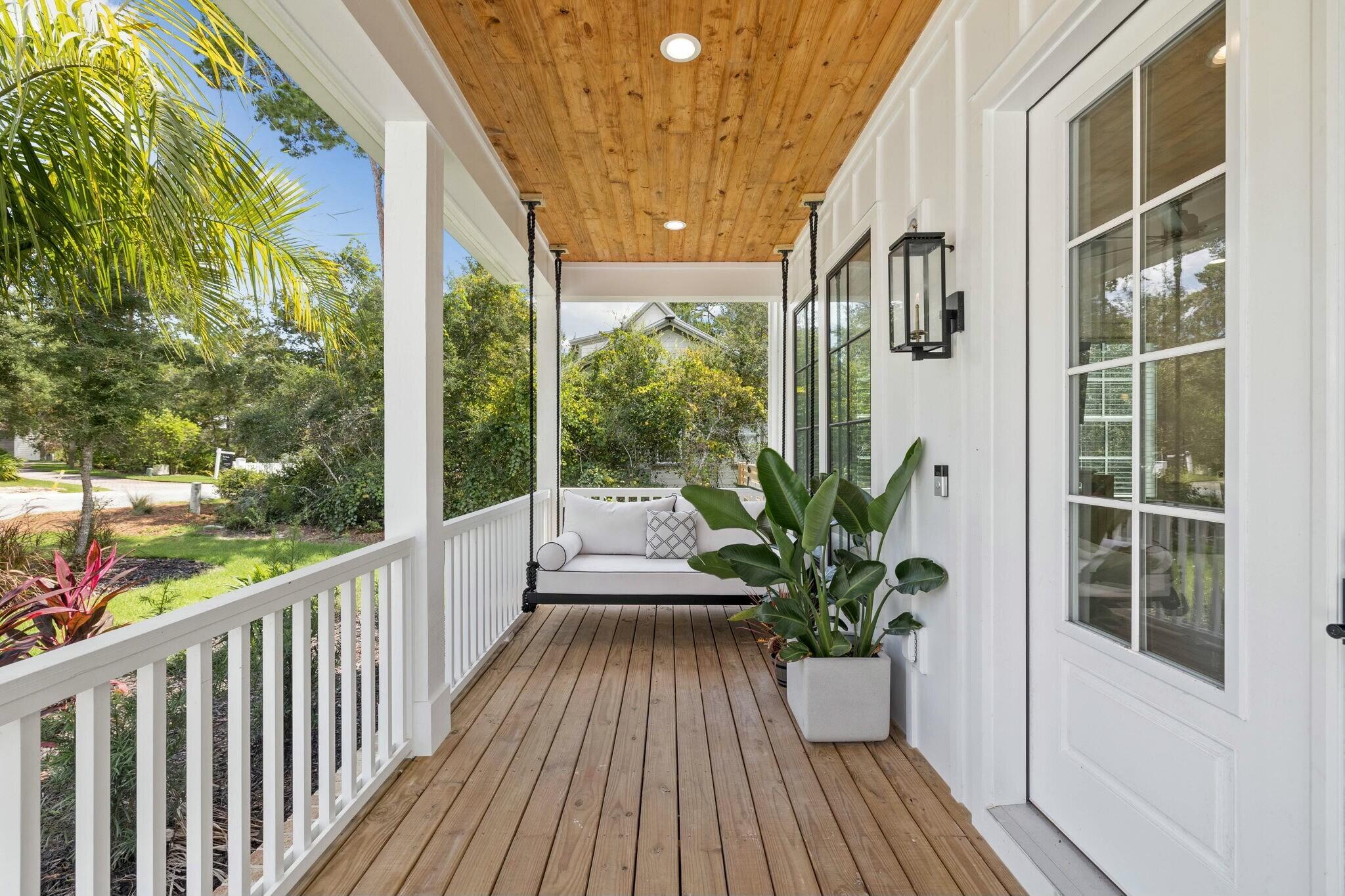 SEABREEZE - Residential