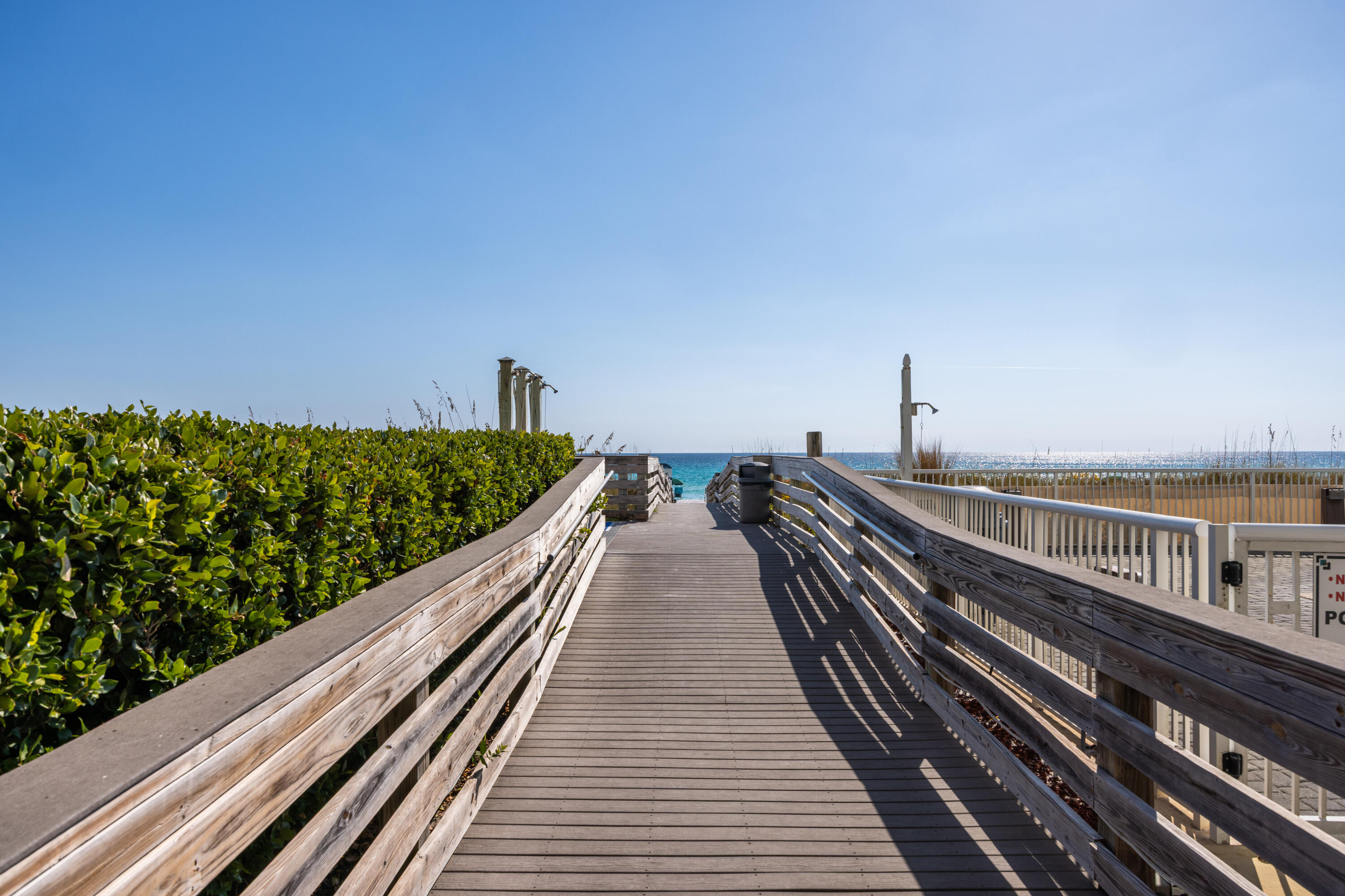 WATERS EDGE - Residential