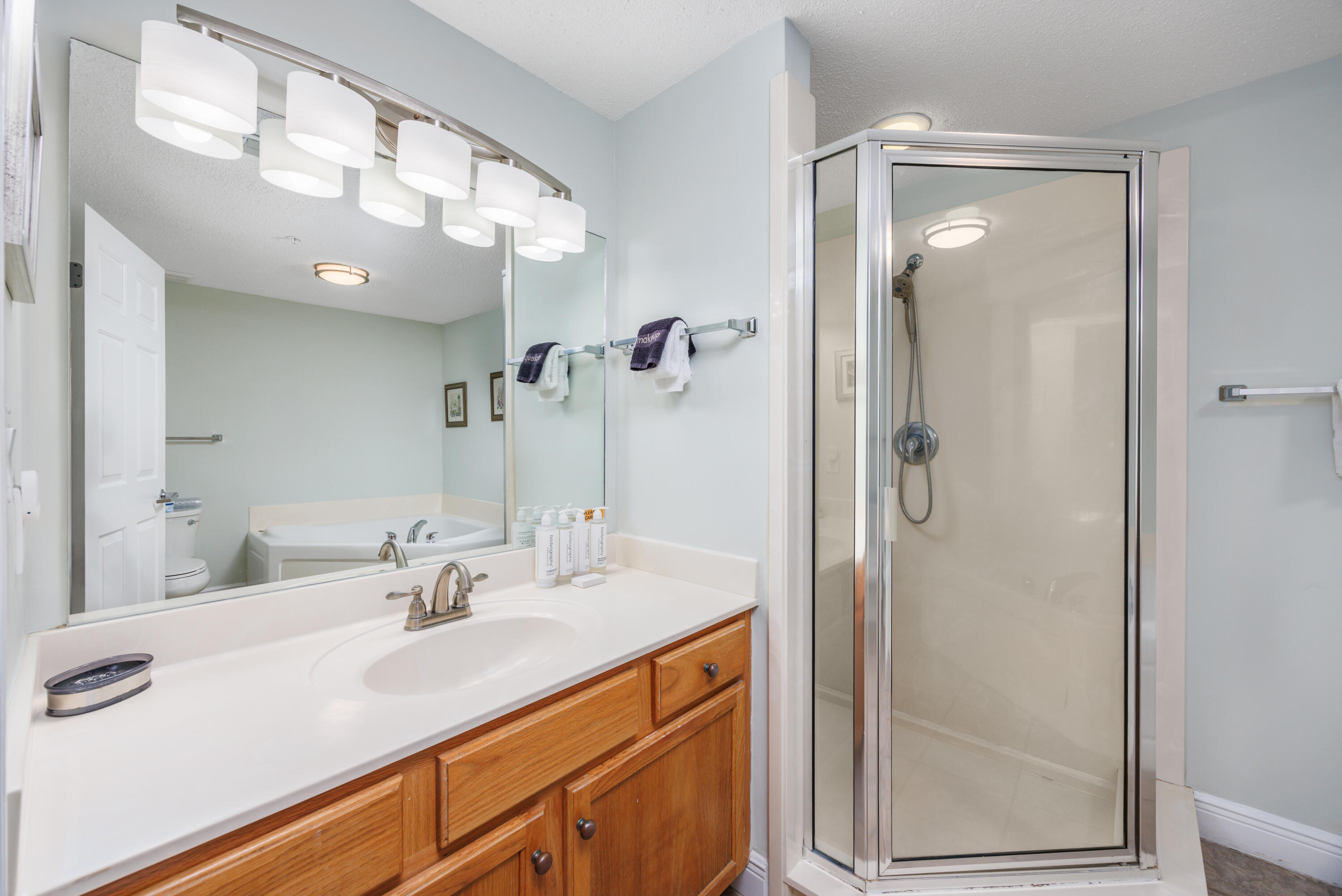 WATERS EDGE - Residential