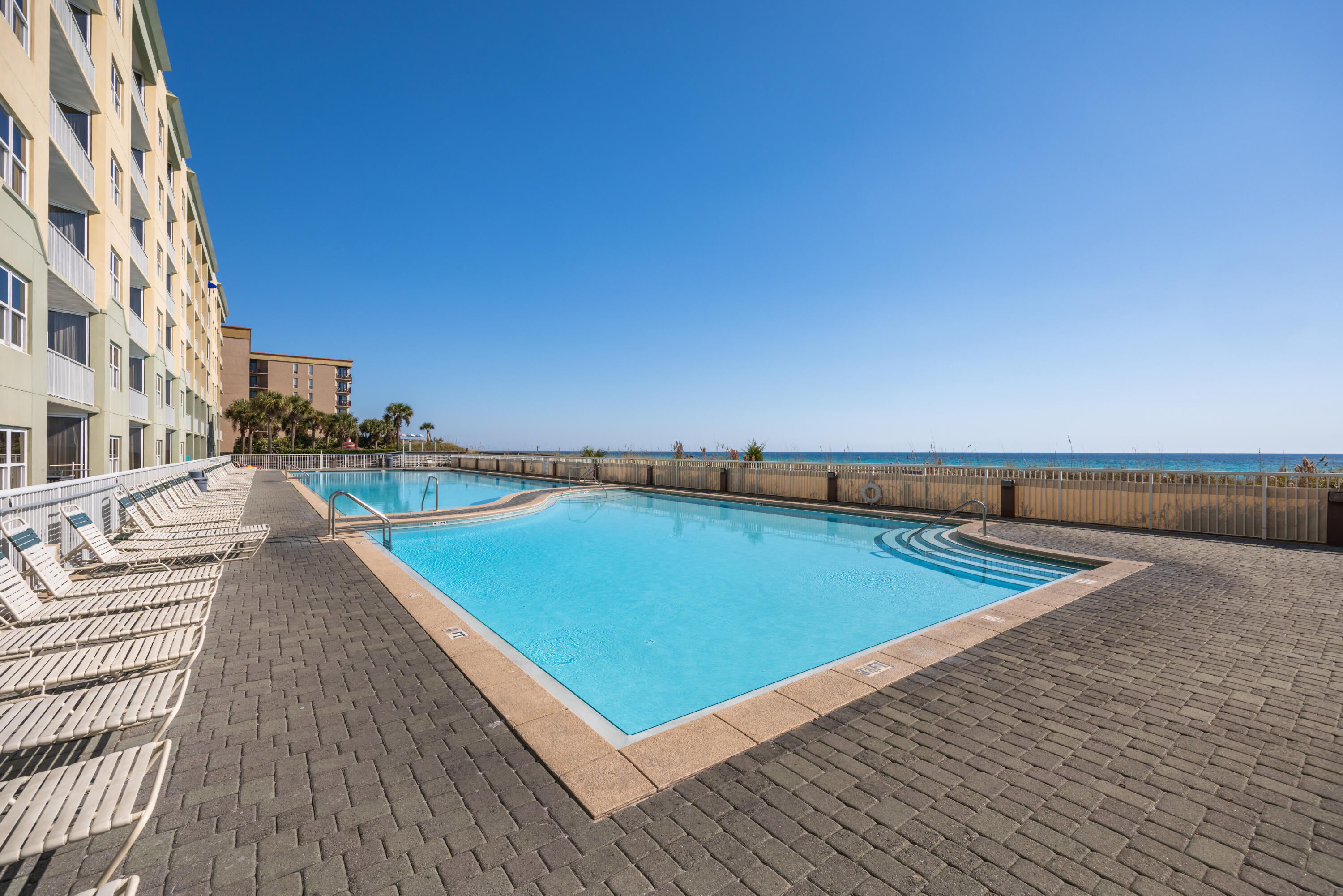 WATERS EDGE - Residential