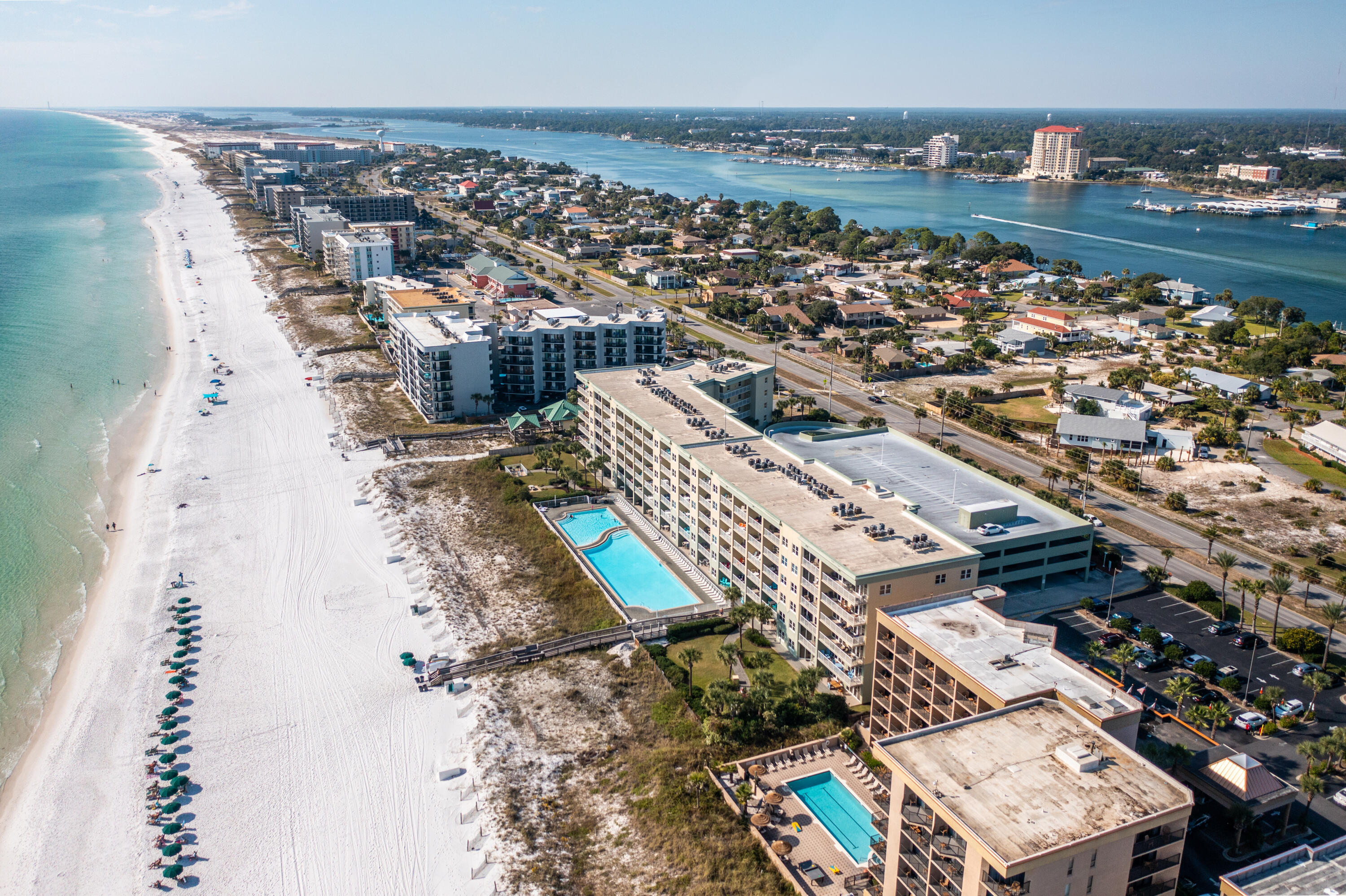 WATERS EDGE - Residential