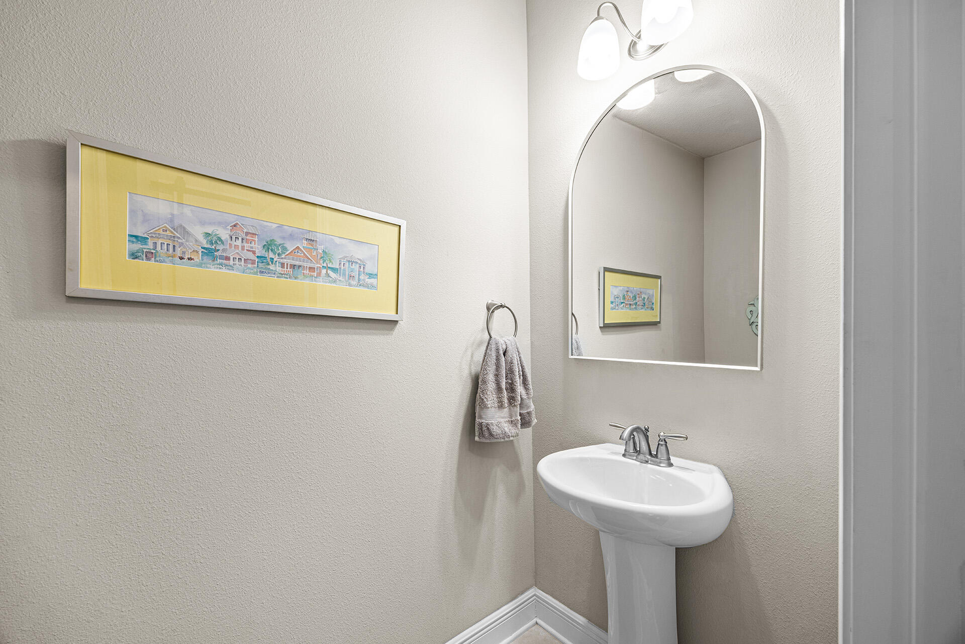 TRANQUILITY BY THE BAY - Residential