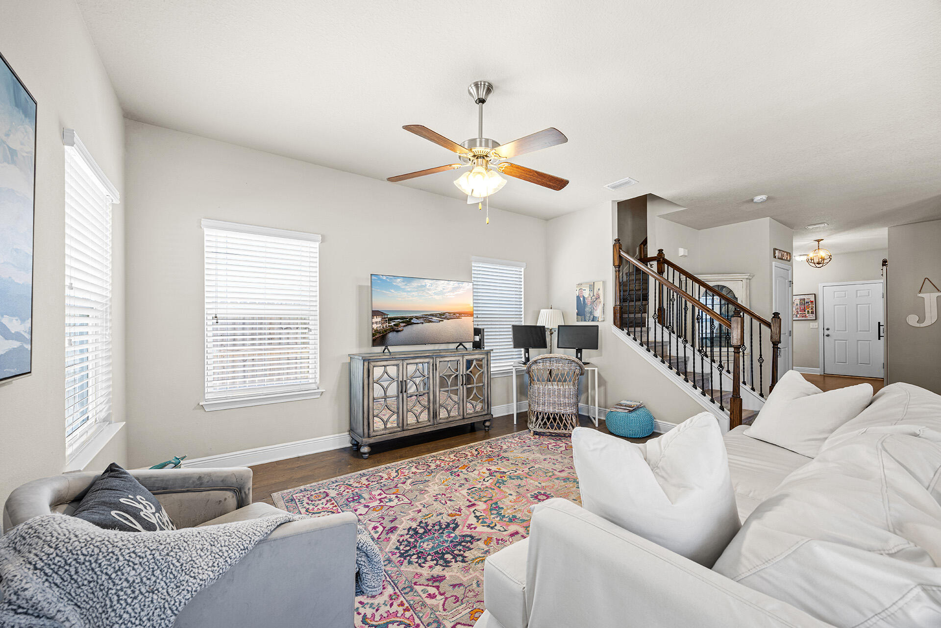 TRANQUILITY BY THE BAY - Residential