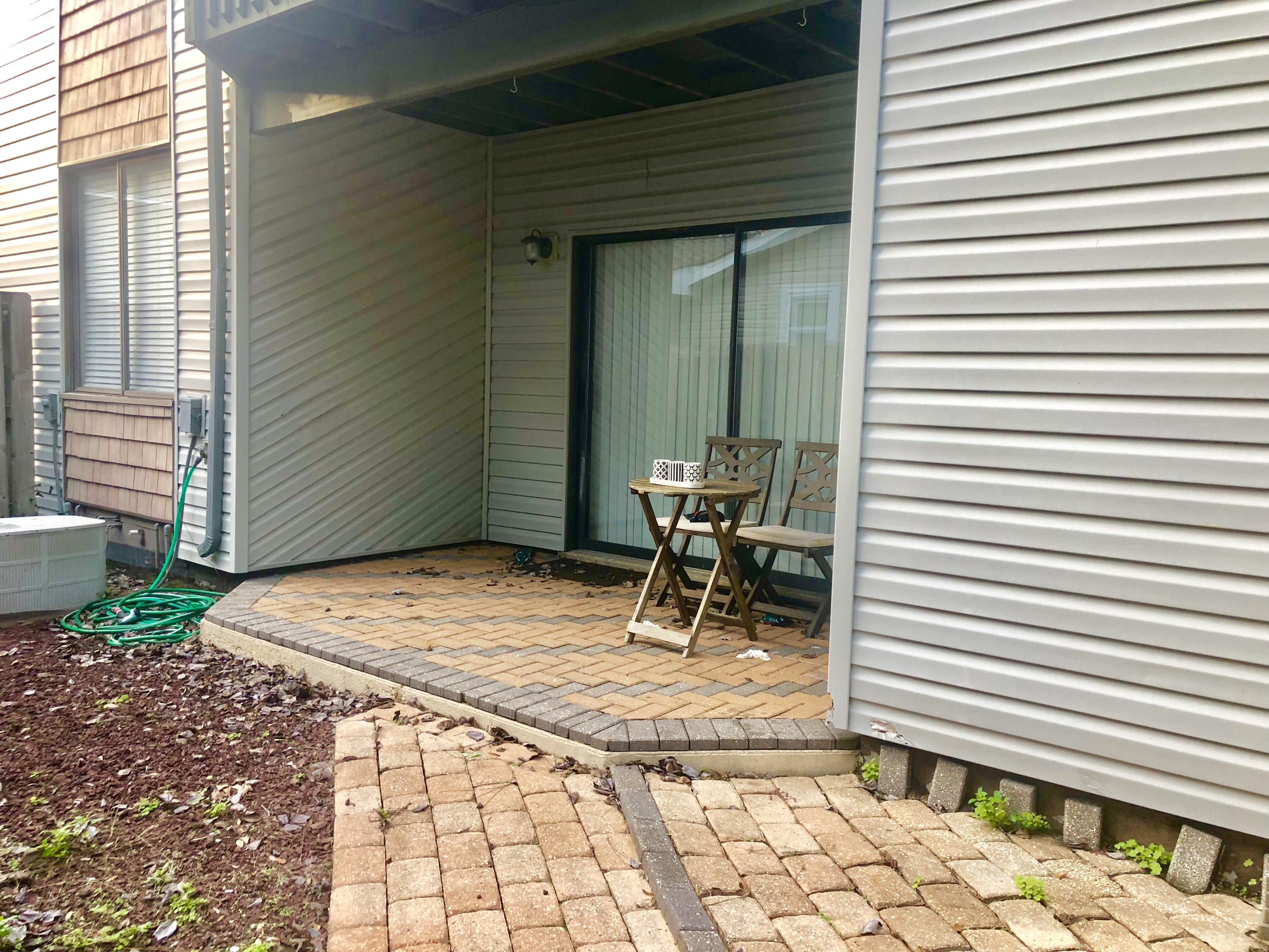 ELM PLACE CONDO - Residential