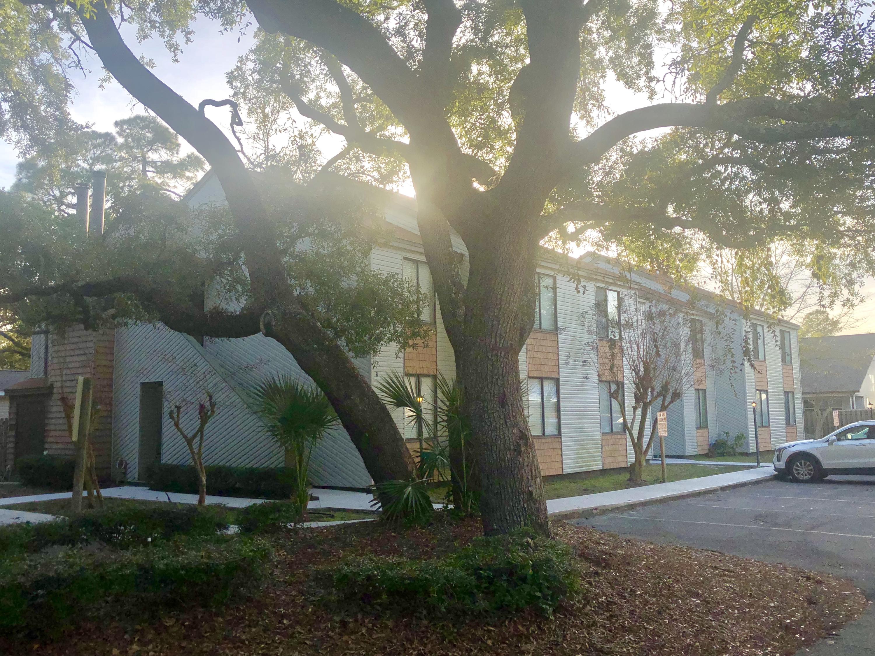 ELM PLACE CONDO - Residential