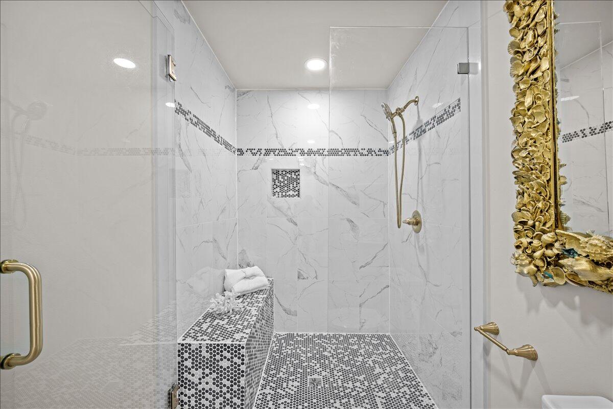 BAYOU VILLAGE CONDO PH 1 - Residential