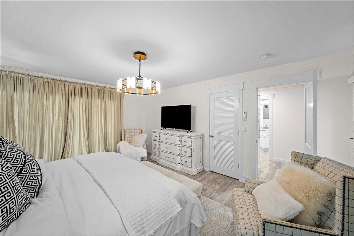 BAYOU VILLAGE CONDO PH 1 - Residential