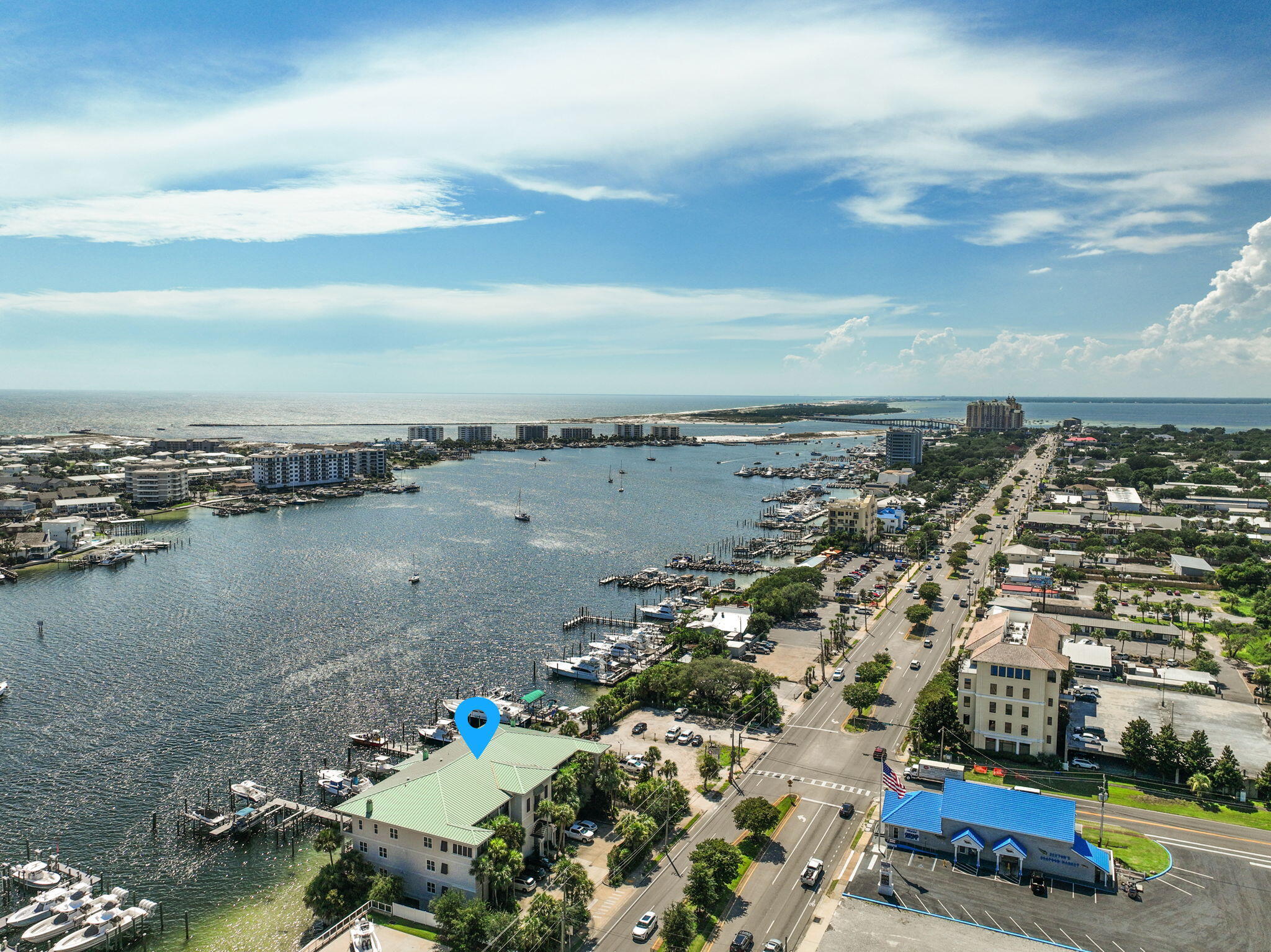 TRANQUIL HARBOR - Residential