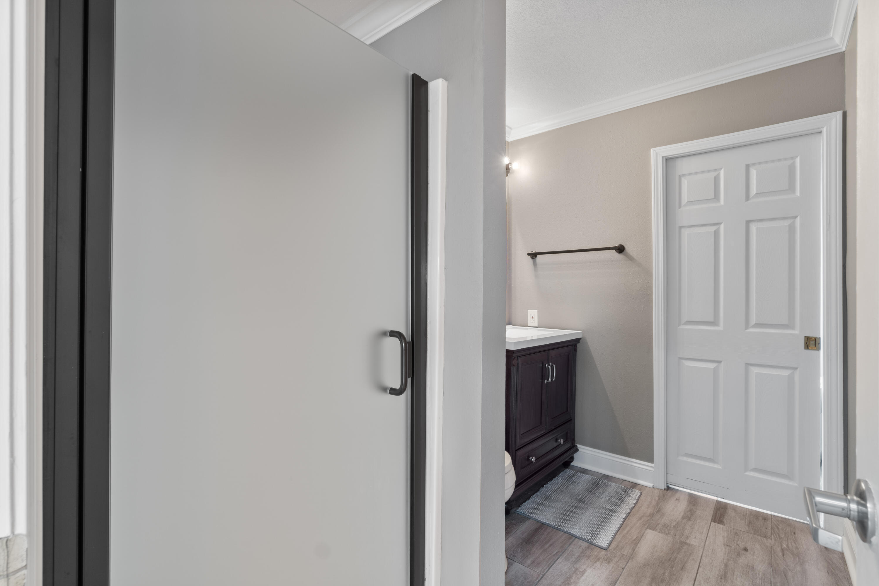 LIGHTHOUSE POINTE - Residential