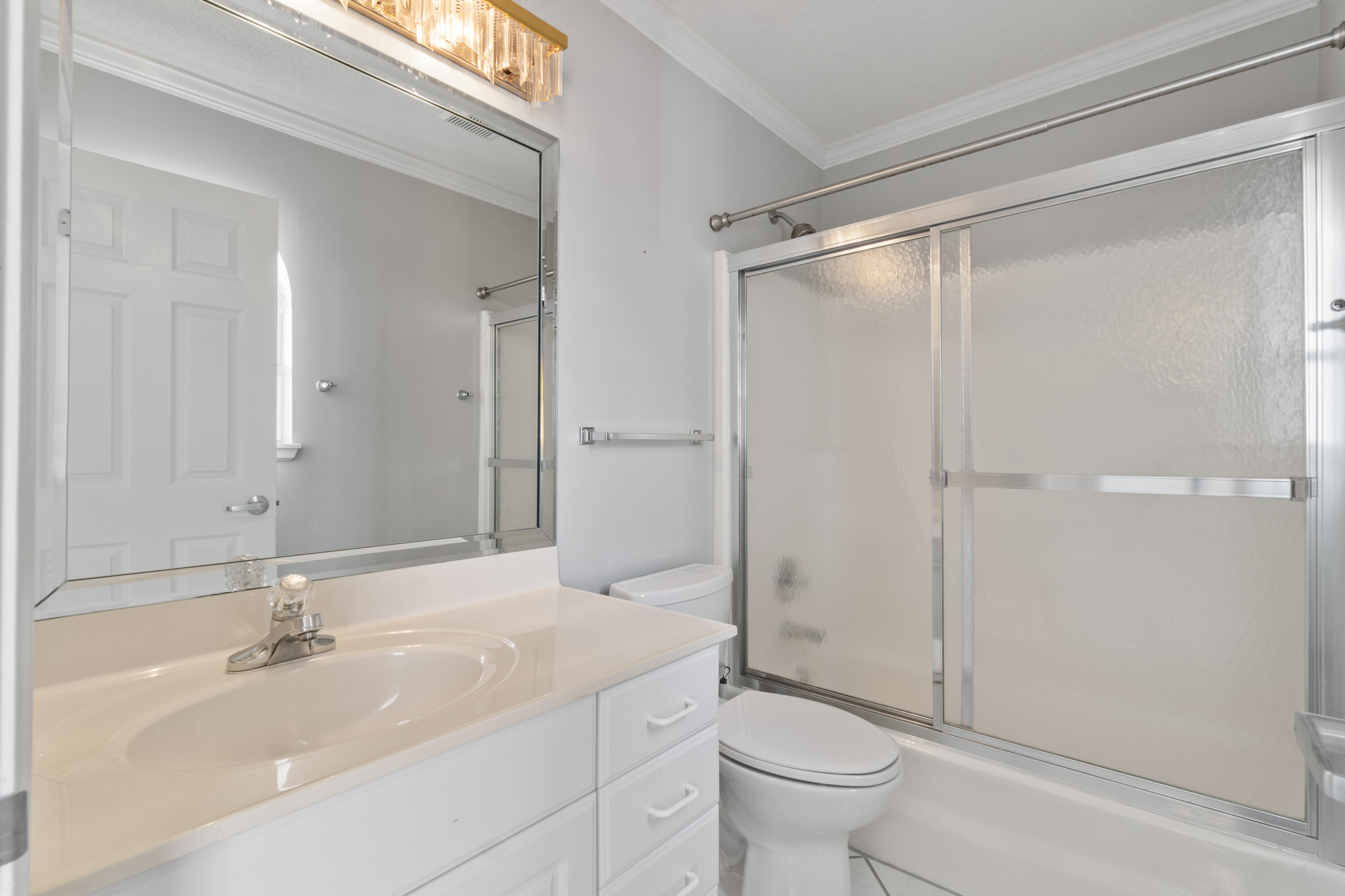LIGHTHOUSE POINTE - Residential
