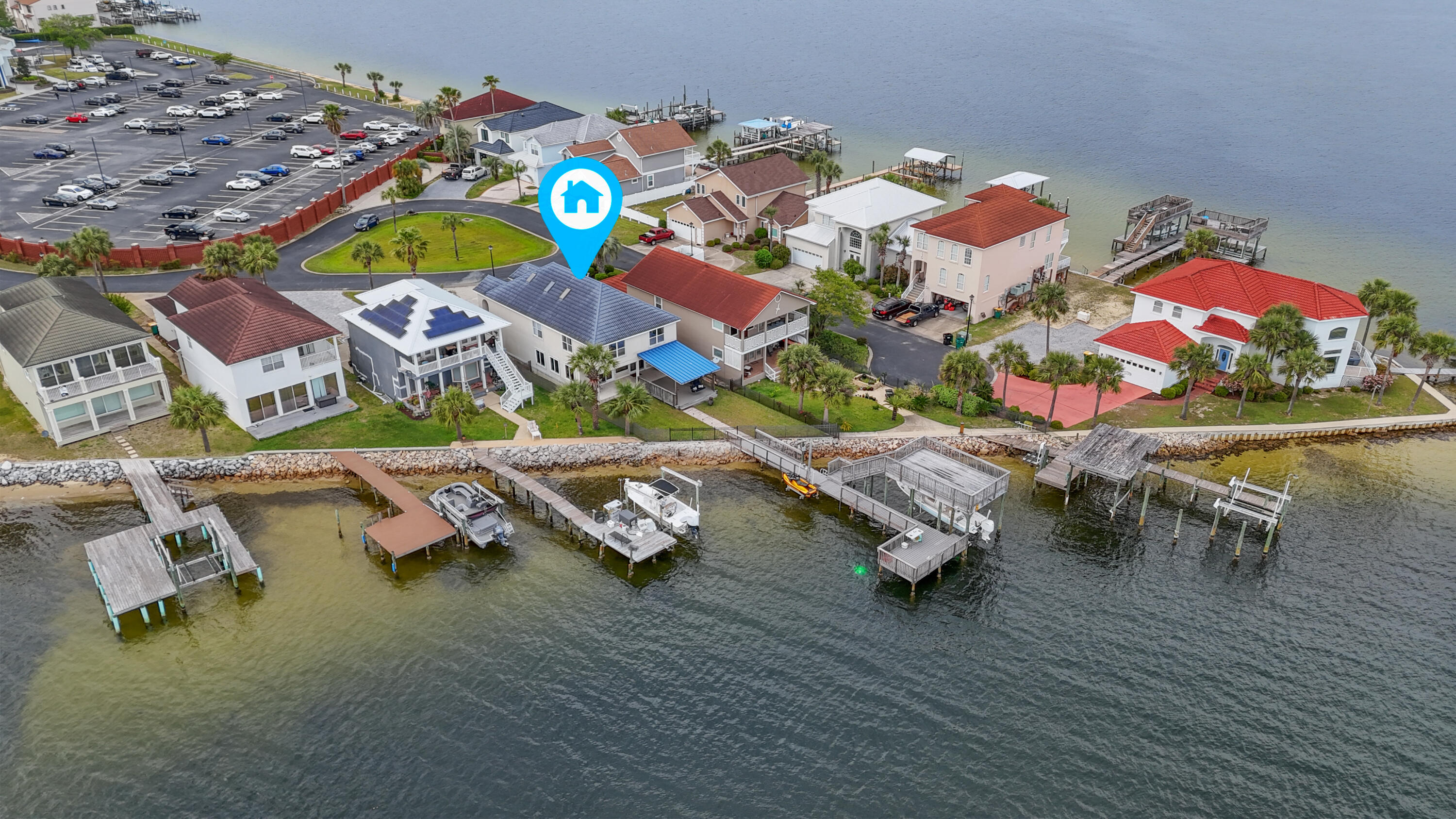 LIGHTHOUSE POINTE - Residential