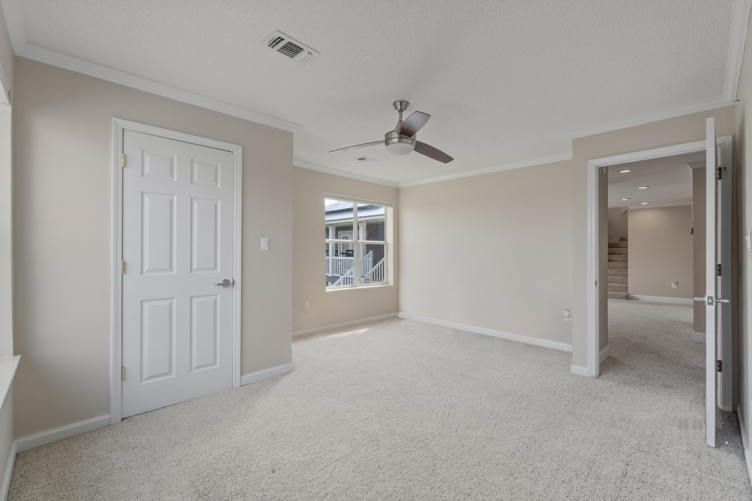 LIGHTHOUSE POINTE - Residential