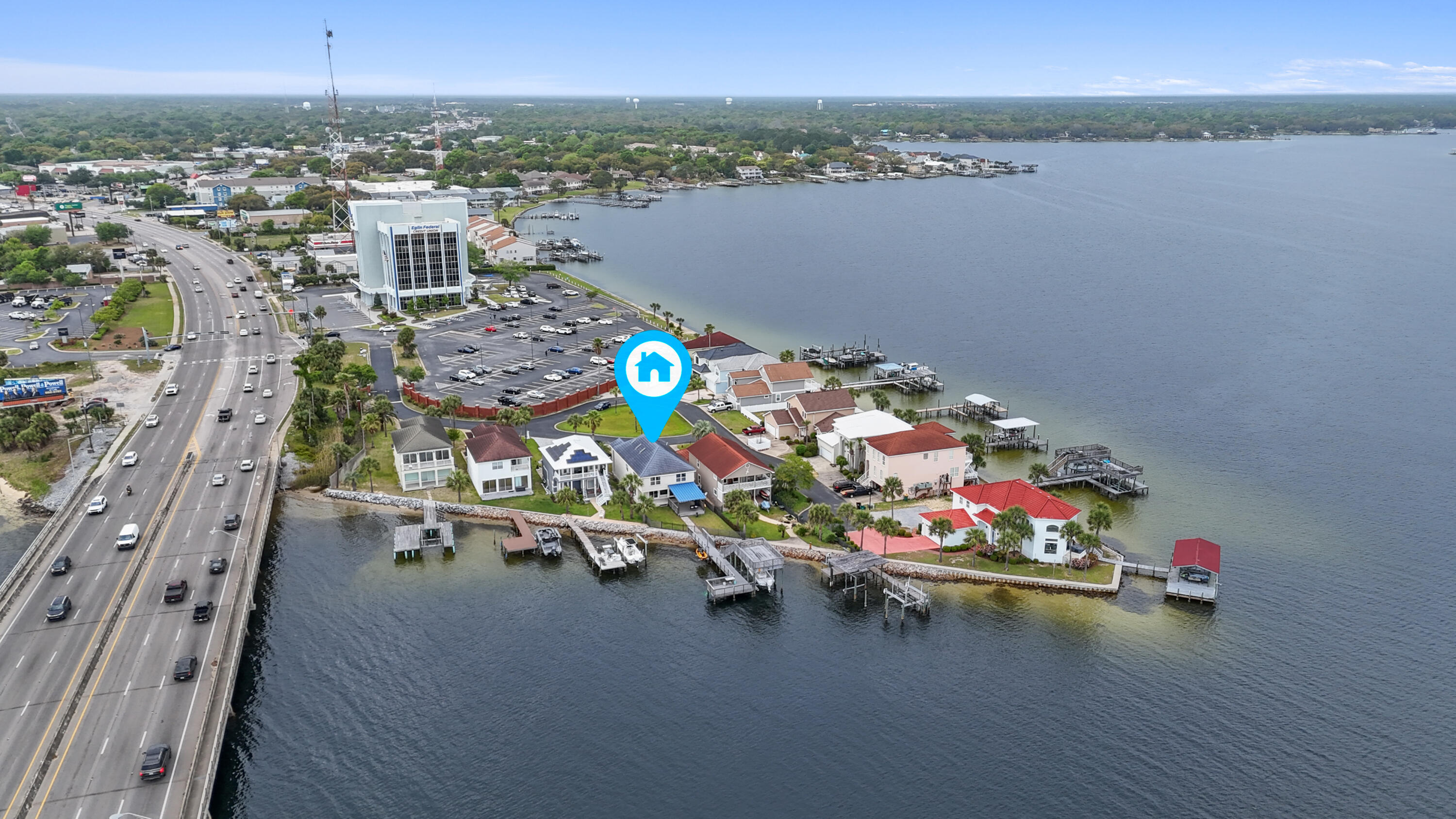LIGHTHOUSE POINTE - Residential