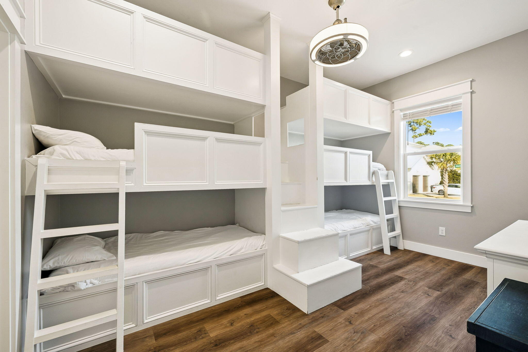 FRANGISTA BEACH 2ND ADDN - Residential