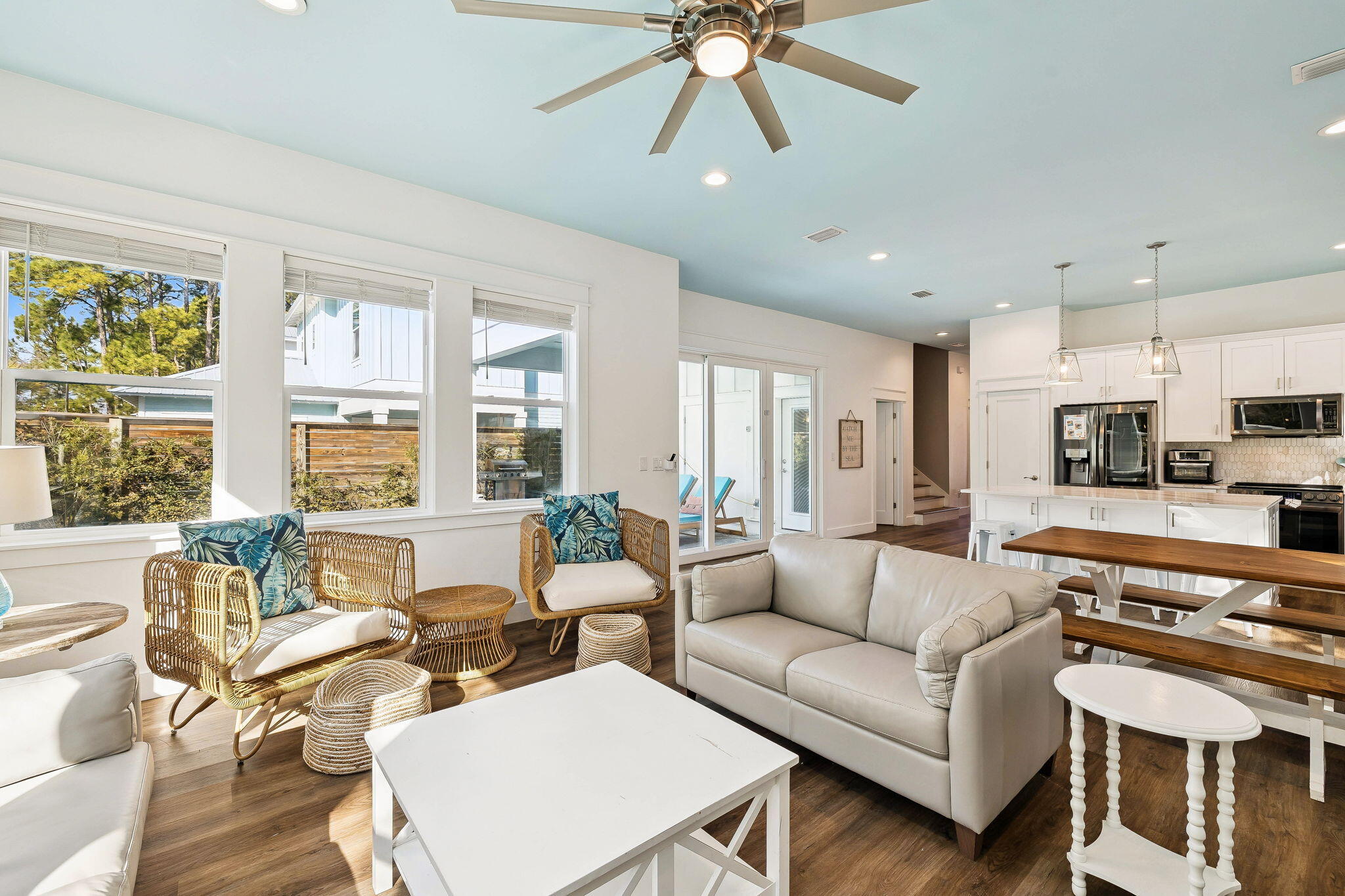 FRANGISTA BEACH 2ND ADDN - Residential