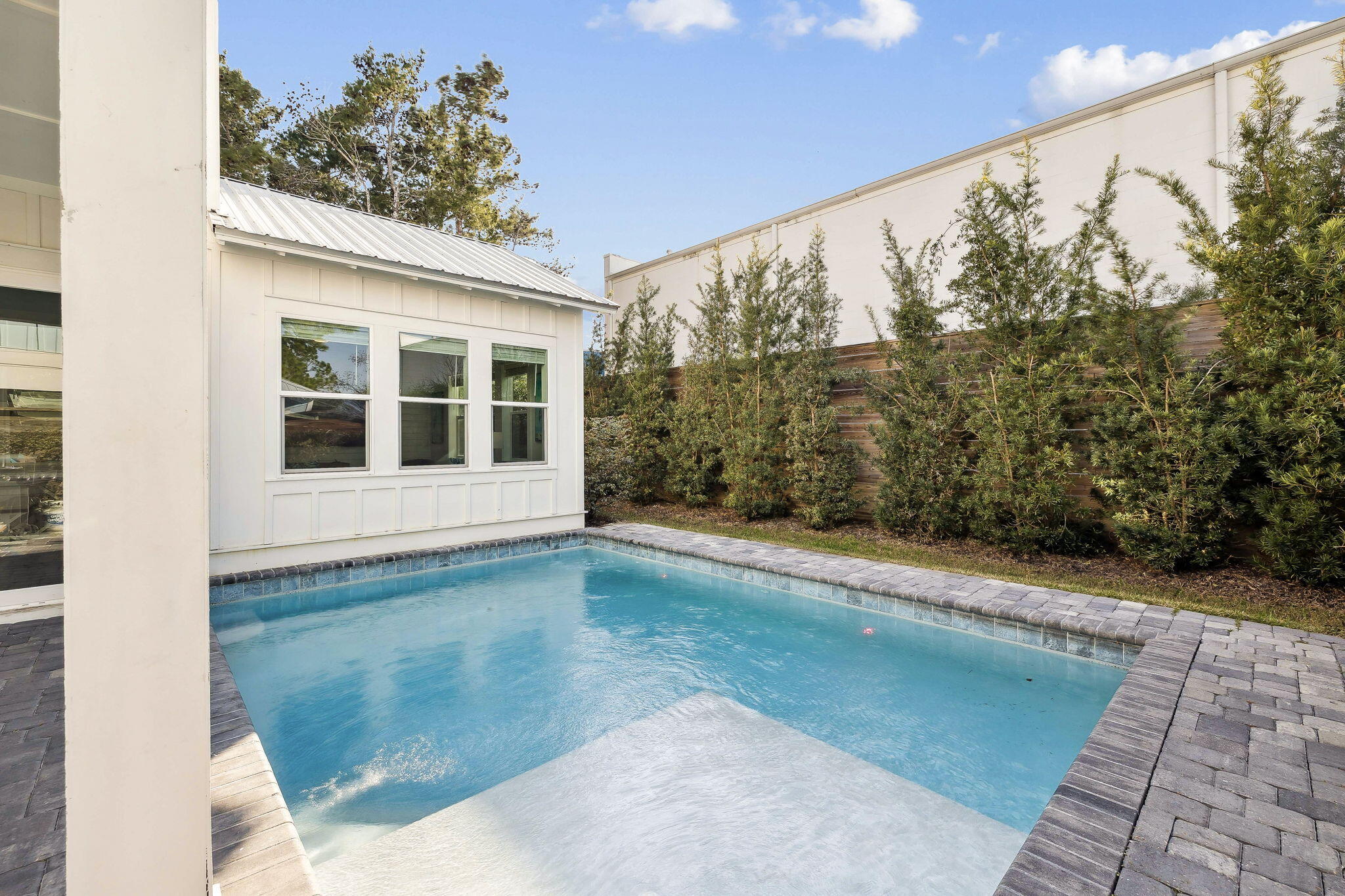 FRANGISTA BEACH 2ND ADDN - Residential