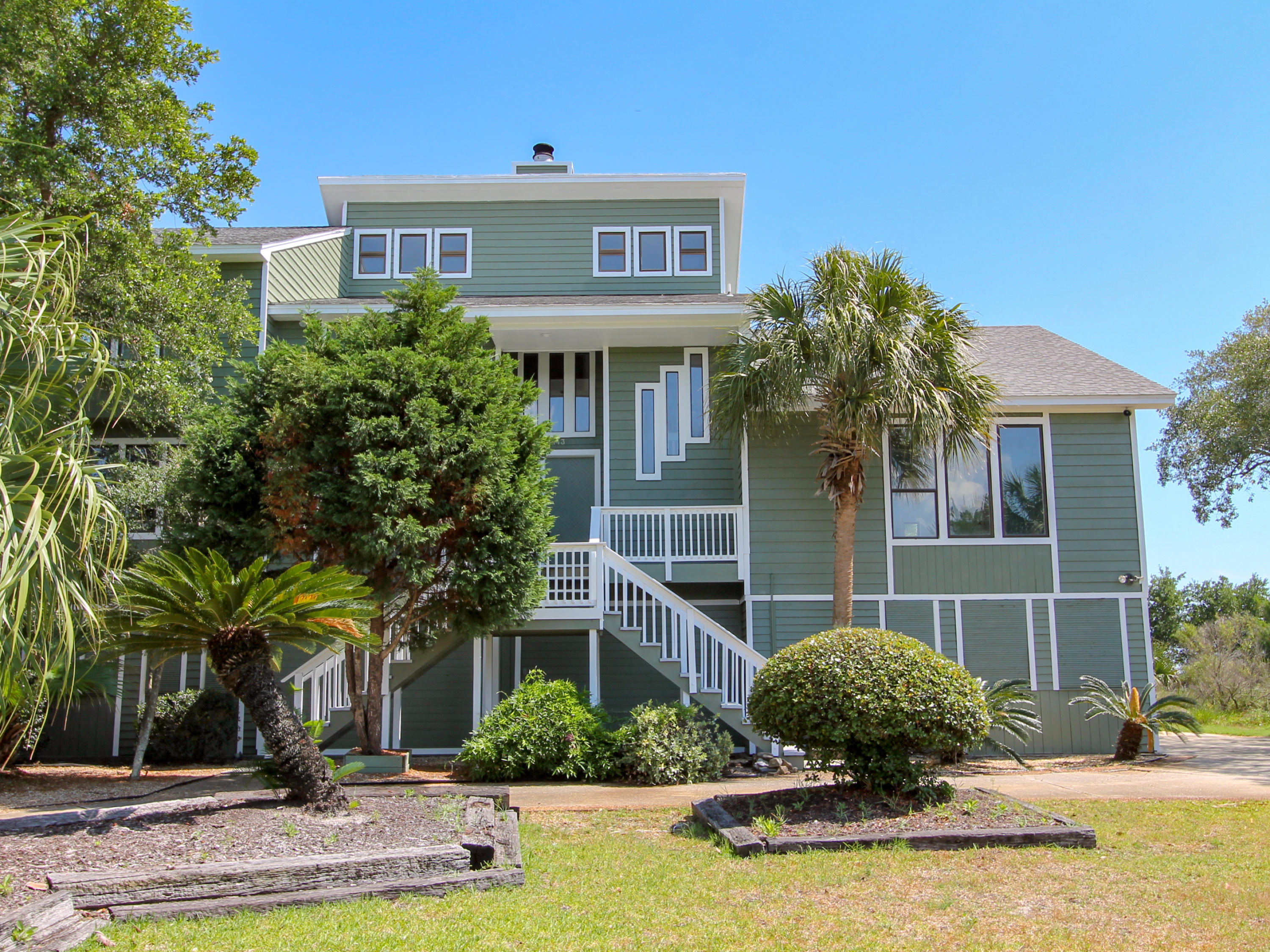 TIGER POINT VILLAGE 1 - 3 - Residential